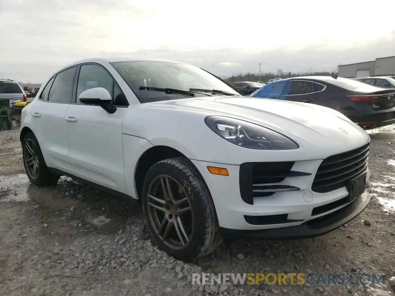 1 Photograph of a damaged car WP1AA2A59LLB08089 PORSCHE MACAN 2020