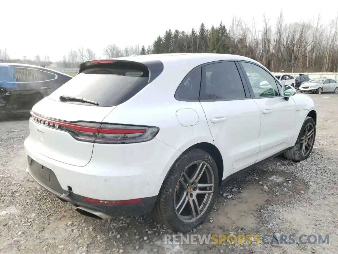 4 Photograph of a damaged car WP1AA2A59LLB08089 PORSCHE MACAN 2020