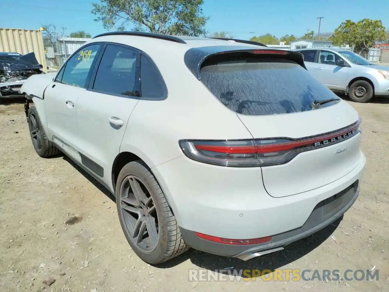 3 Photograph of a damaged car WP1AA2A59LLB12191 PORSCHE MACAN 2020