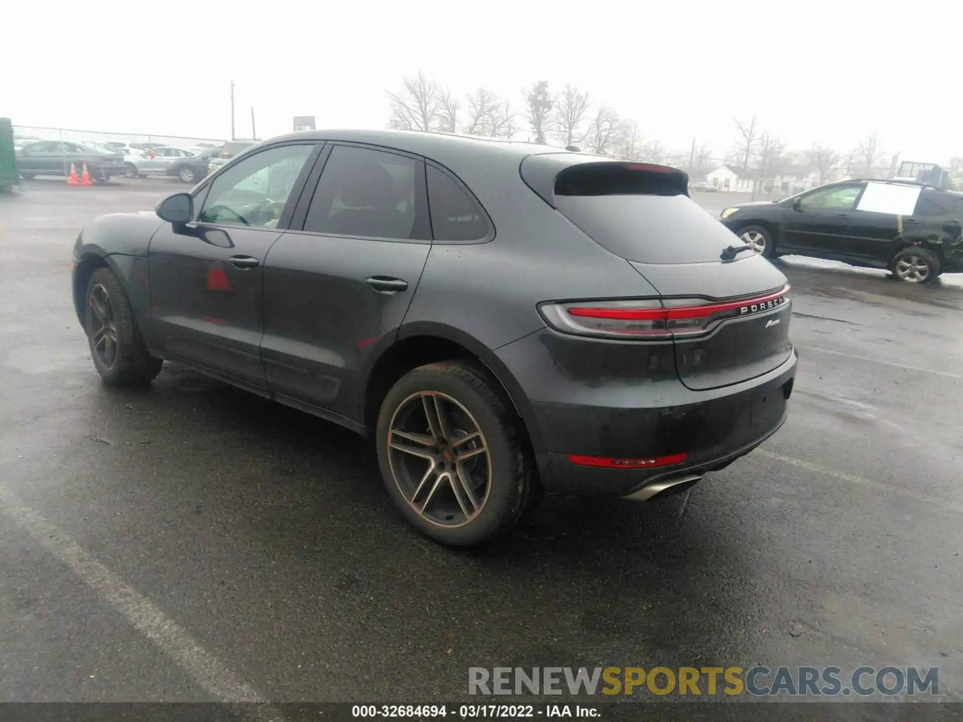 3 Фотография поврежденного автомобиля WP1AA2A59LLB13793 PORSCHE MACAN 2020