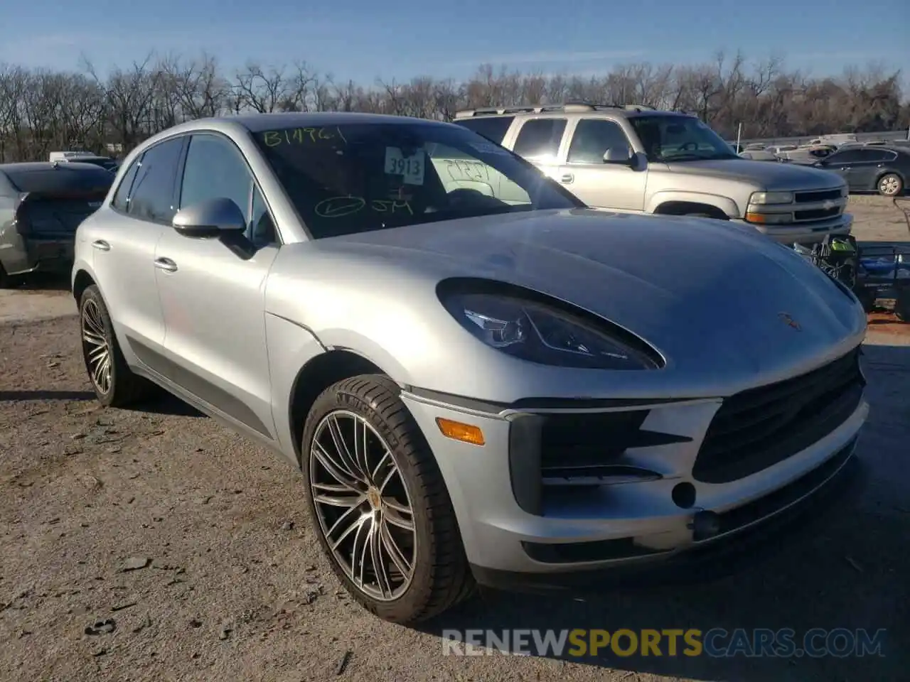 1 Photograph of a damaged car WP1AA2A59LLB14961 PORSCHE MACAN 2020