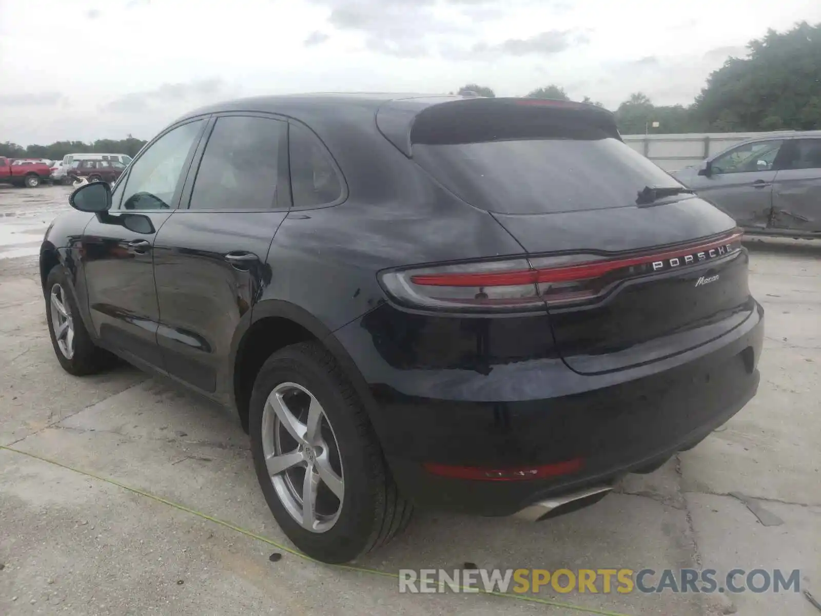 3 Photograph of a damaged car WP1AA2A5XKLB11615 PORSCHE MACAN 2020