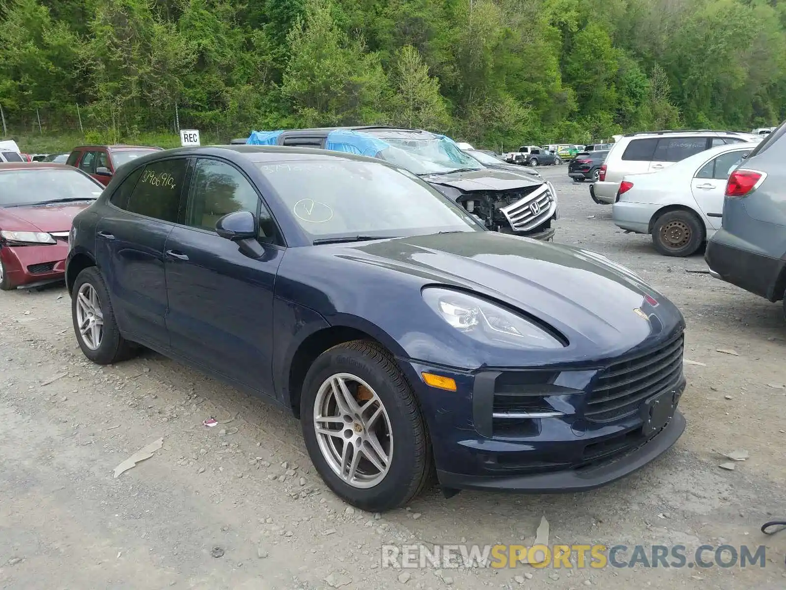 1 Photograph of a damaged car WP1AA2A5XLLB01717 PORSCHE MACAN 2020