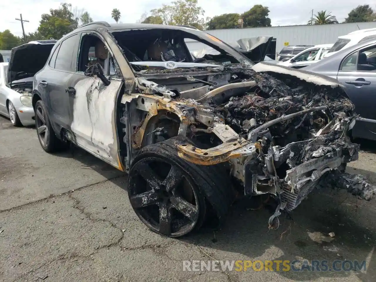 1 Photograph of a damaged car WP1AA2A5XLLB01801 PORSCHE MACAN 2020