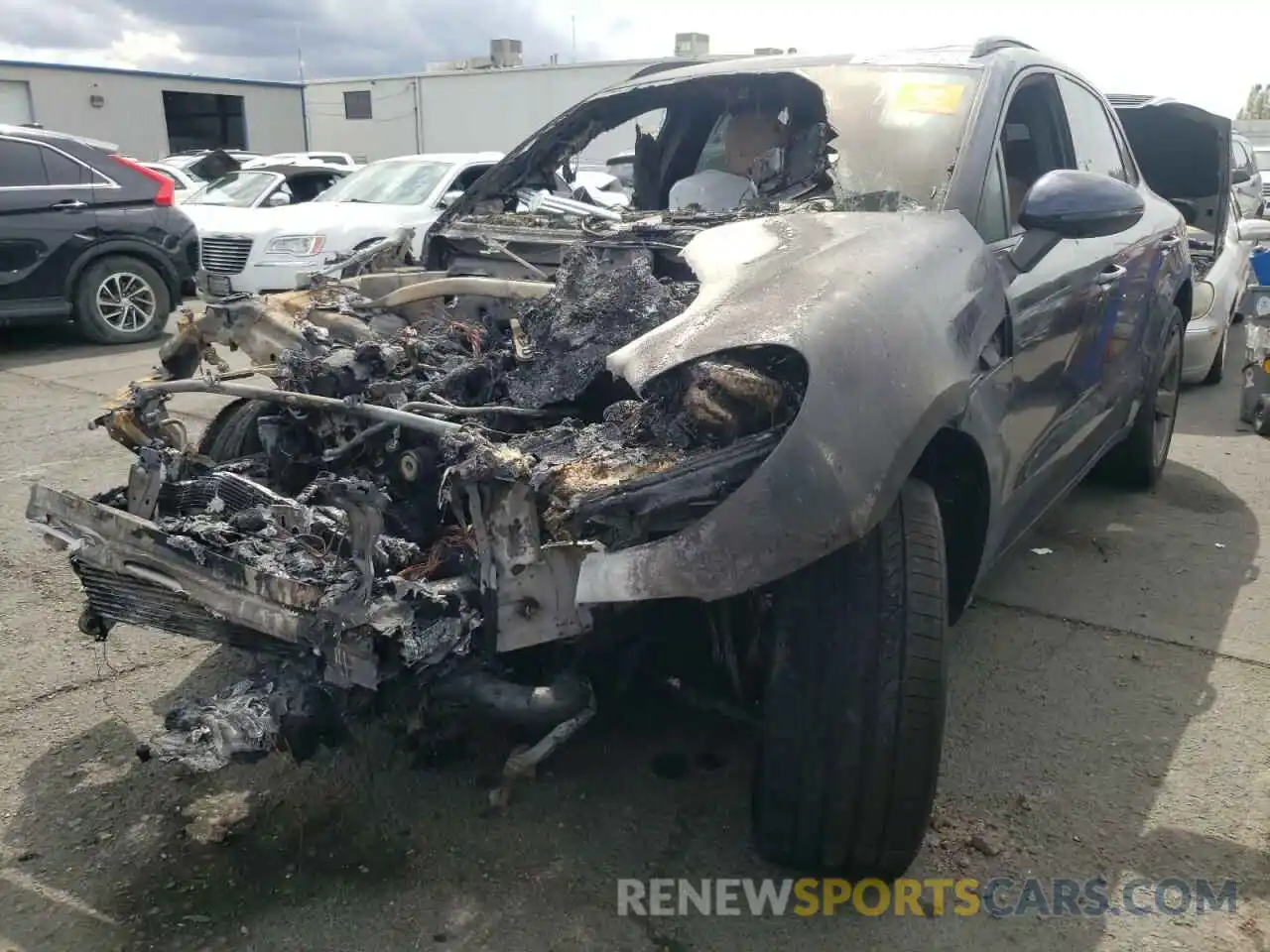 2 Photograph of a damaged car WP1AA2A5XLLB01801 PORSCHE MACAN 2020