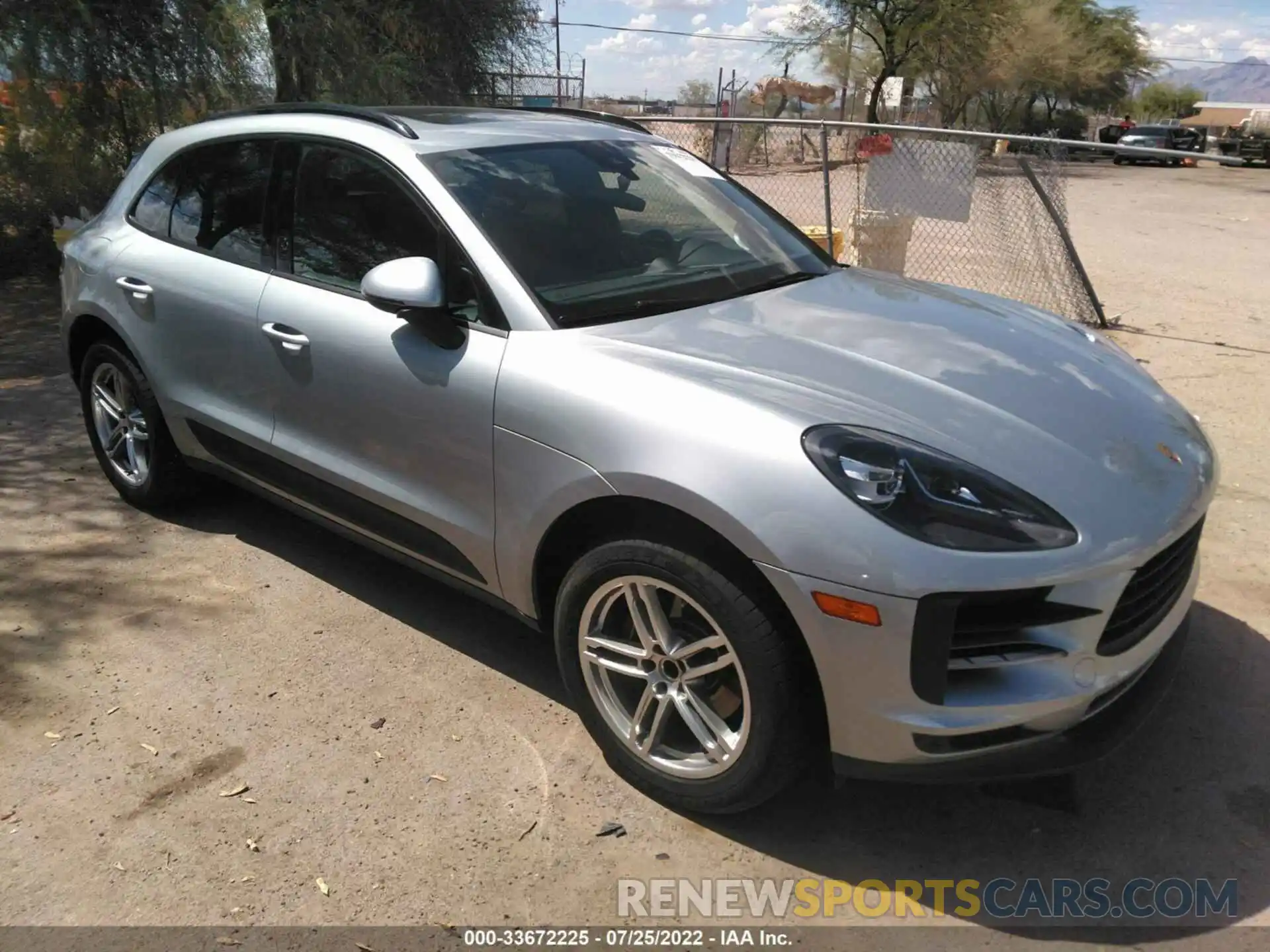 1 Photograph of a damaged car WP1AA2A5XLLB02754 PORSCHE MACAN 2020