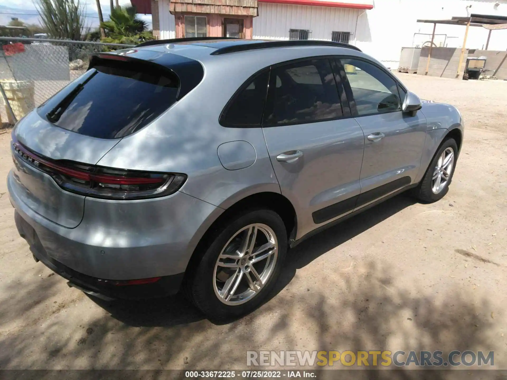 4 Photograph of a damaged car WP1AA2A5XLLB02754 PORSCHE MACAN 2020