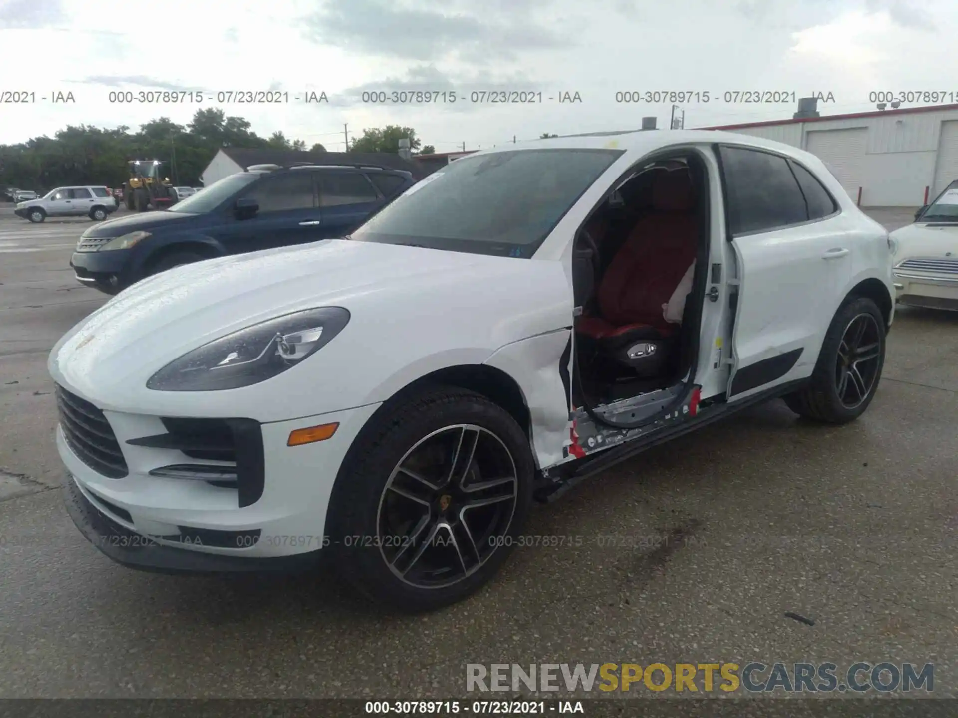 2 Photograph of a damaged car WP1AA2A5XLLB05931 PORSCHE MACAN 2020