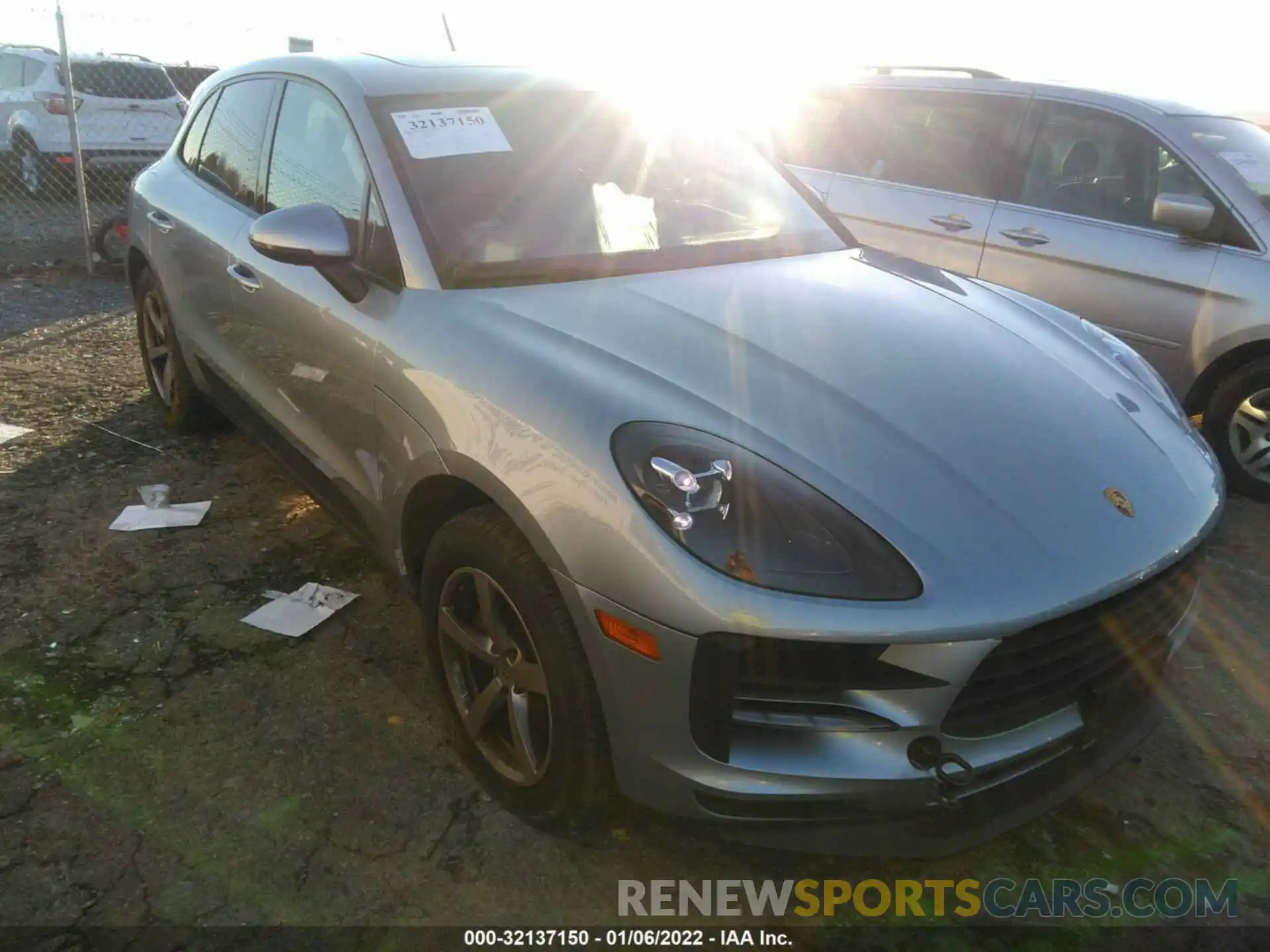 1 Photograph of a damaged car WP1AA2A5XLLB09512 PORSCHE MACAN 2020