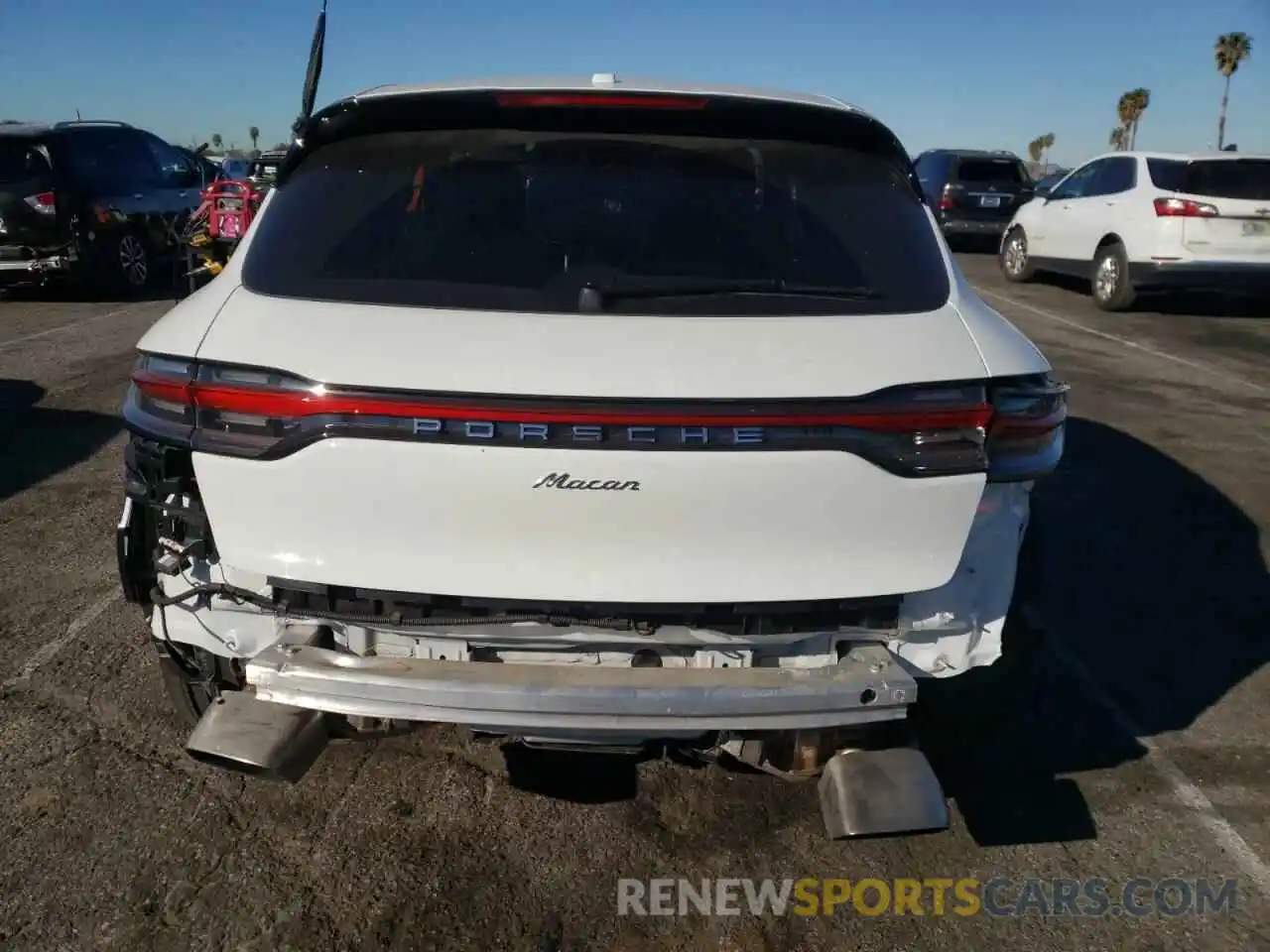 9 Photograph of a damaged car WP1AA2A5XLLB10210 PORSCHE MACAN 2020