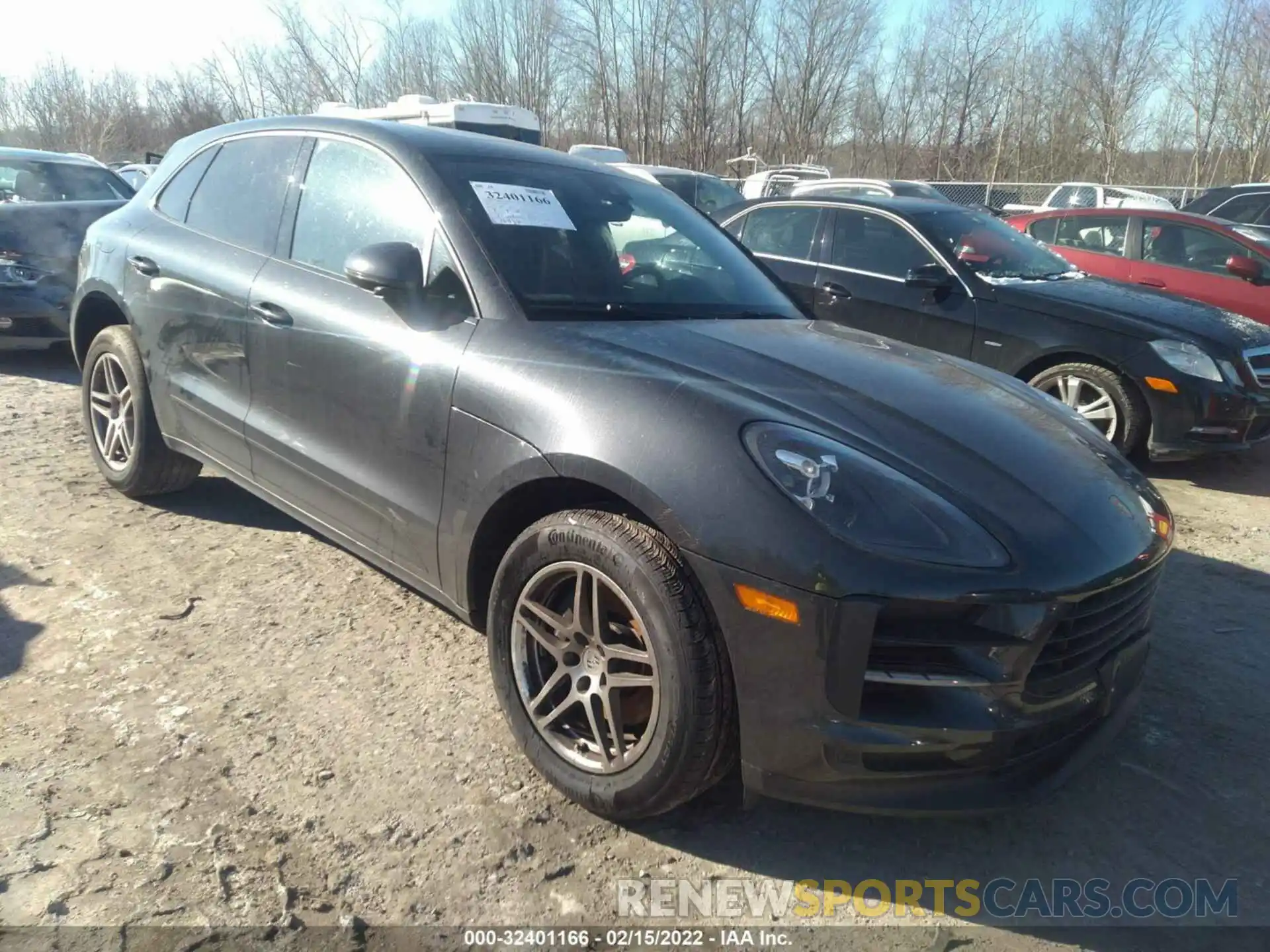 1 Photograph of a damaged car WP1AA2A5XLLB13737 PORSCHE MACAN 2020