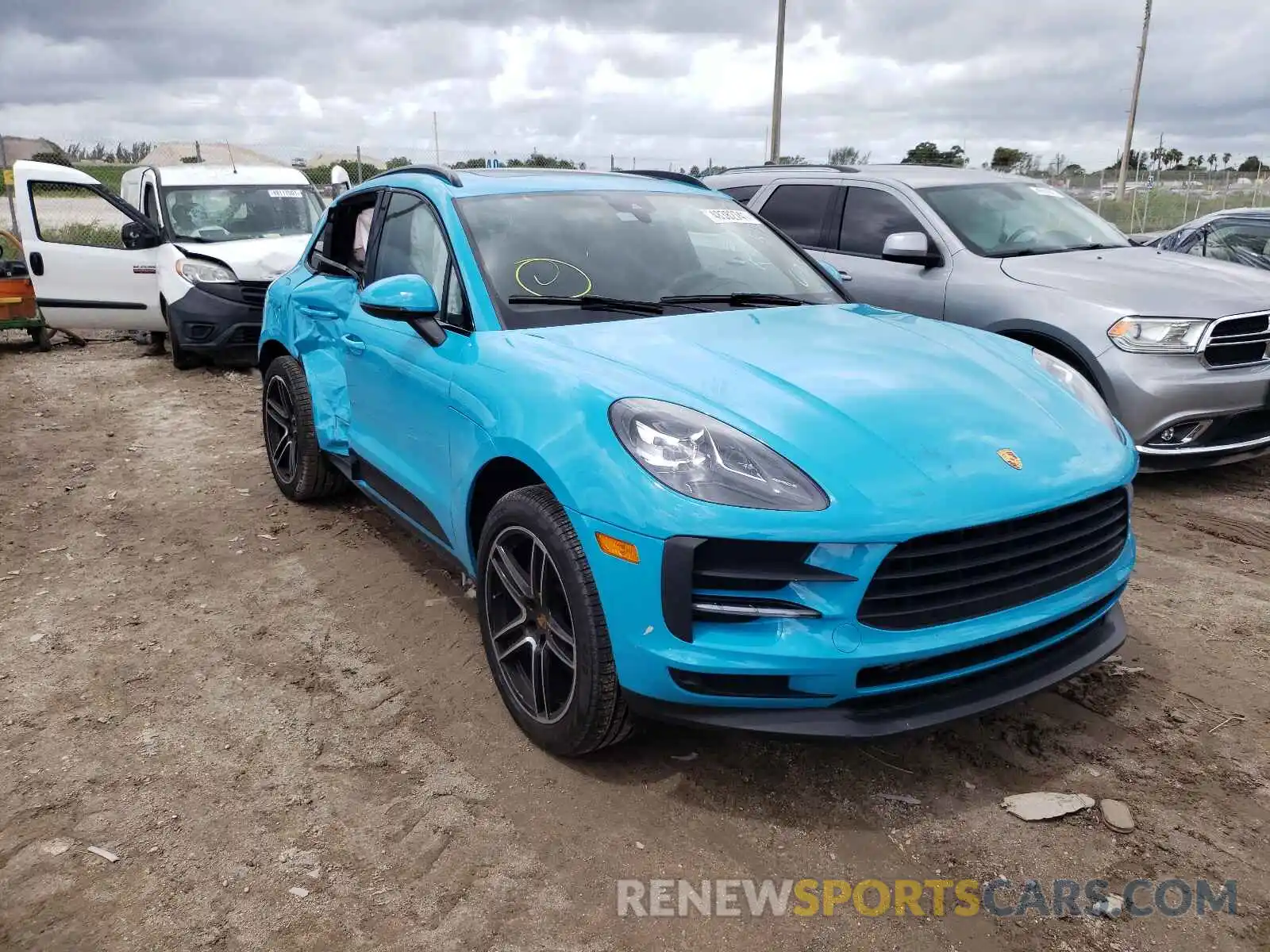 1 Photograph of a damaged car WP1AA2A5XLLB15195 PORSCHE MACAN 2020