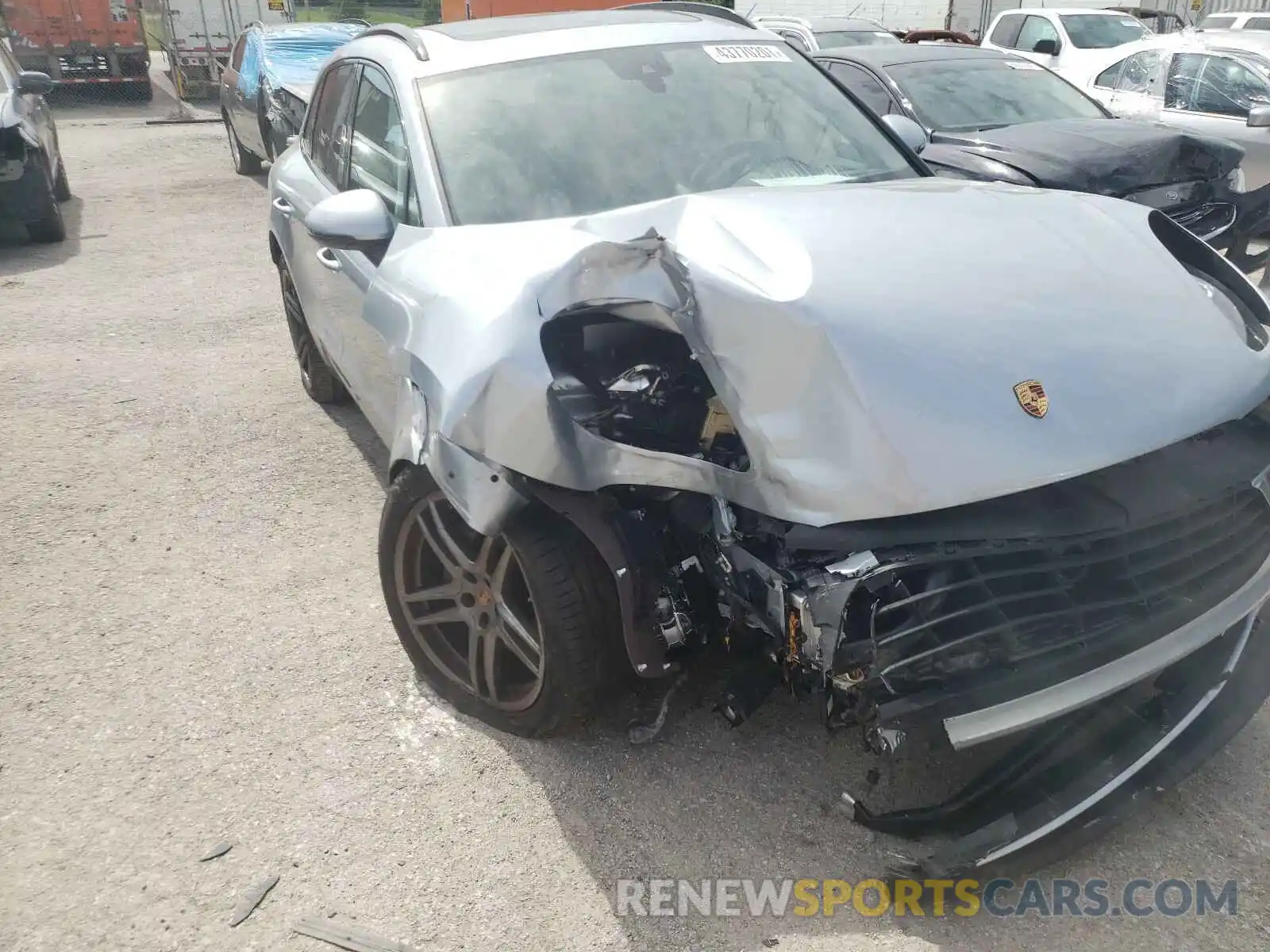 9 Photograph of a damaged car WP1AB2A51LLB30794 PORSCHE MACAN 2020