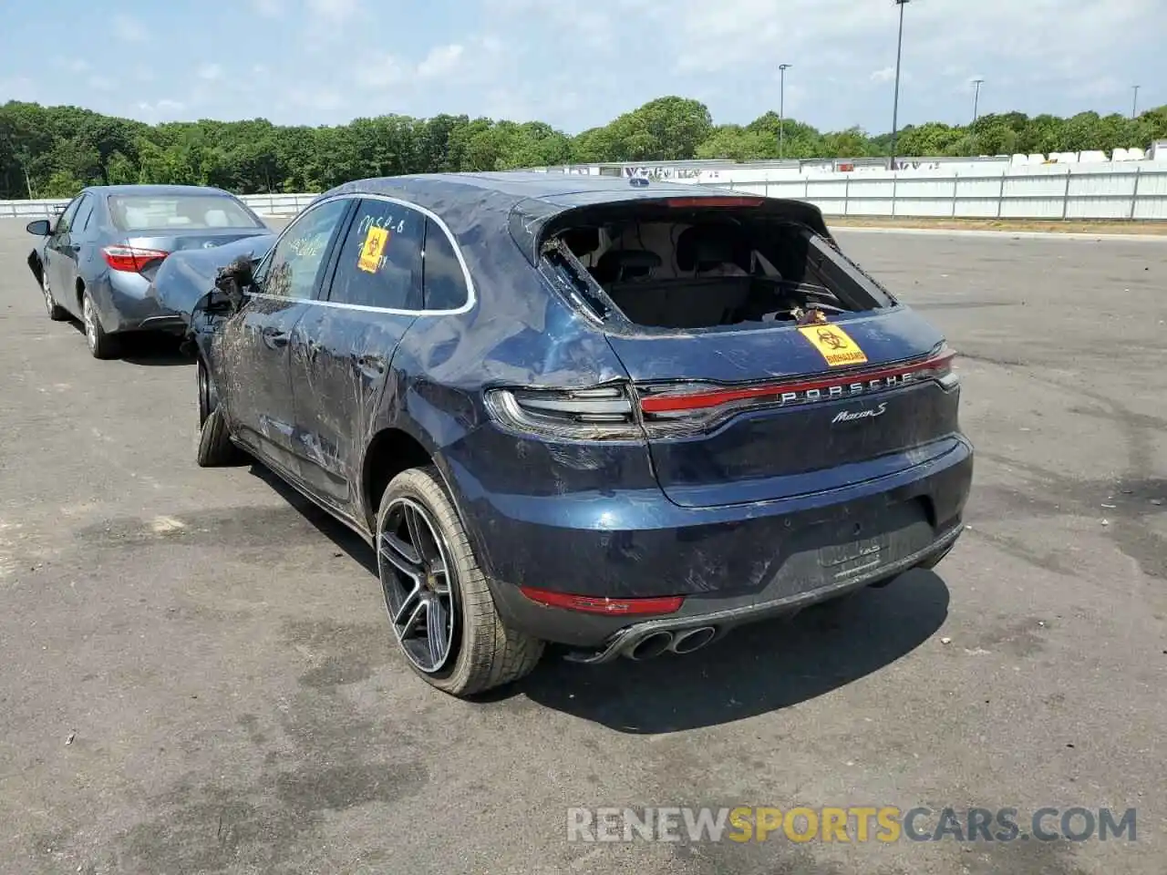 3 Photograph of a damaged car WP1AB2A53LLB34488 PORSCHE MACAN 2020