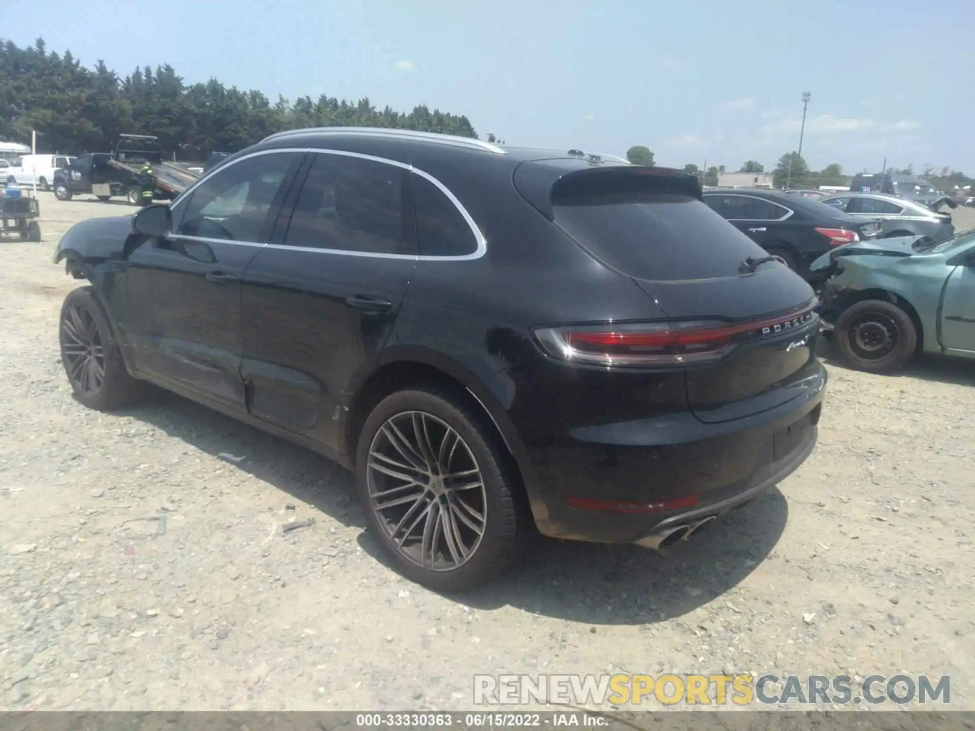 3 Фотография поврежденного автомобиля WP1AB2A53LLB37696 PORSCHE MACAN 2020