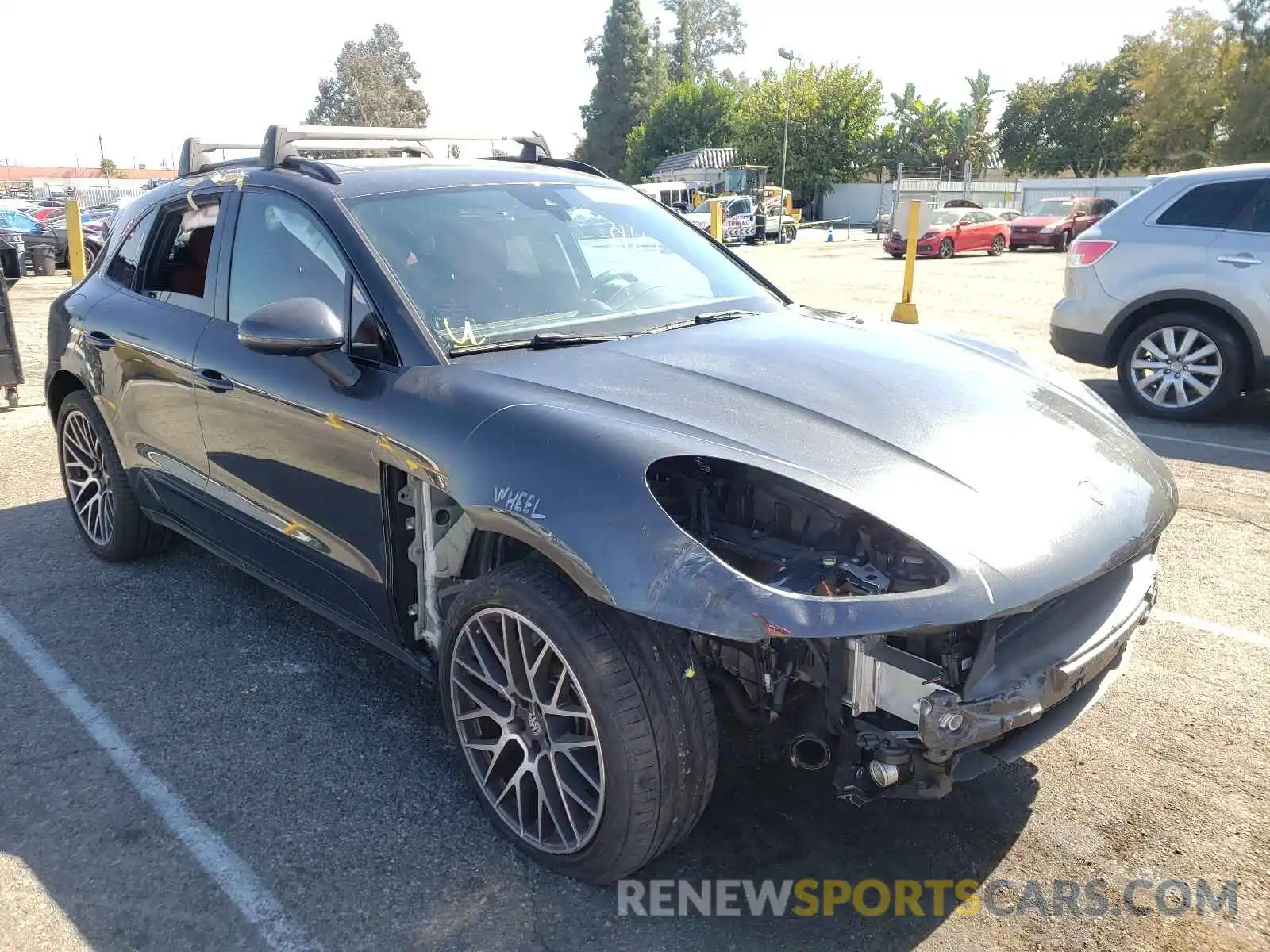 1 Photograph of a damaged car WP1AB2A54LLB30384 PORSCHE MACAN 2020