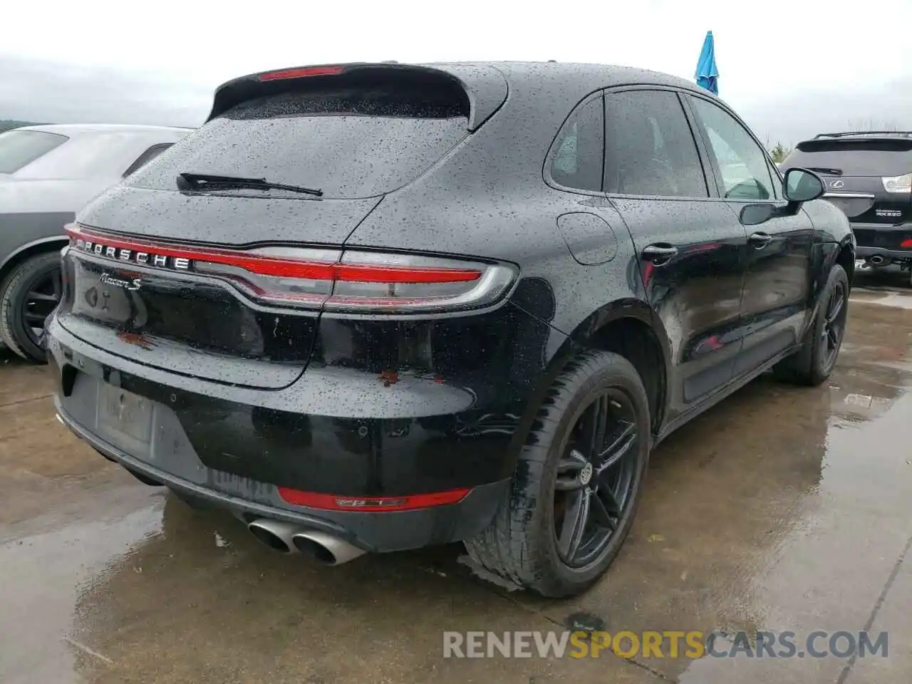 4 Photograph of a damaged car WP1AB2A54LLB33642 PORSCHE MACAN 2020