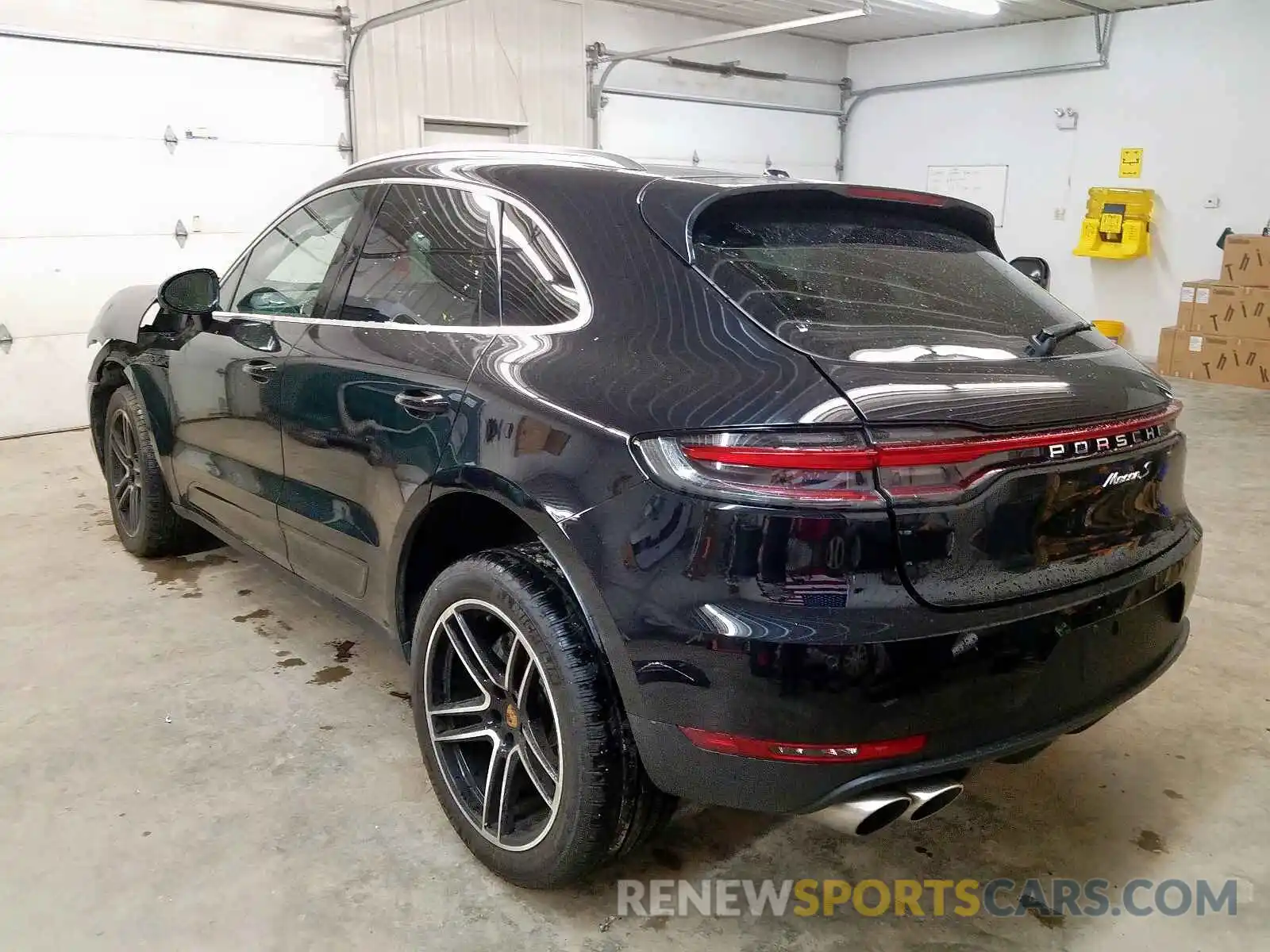 3 Photograph of a damaged car WP1AB2A54LLB34225 PORSCHE MACAN 2020