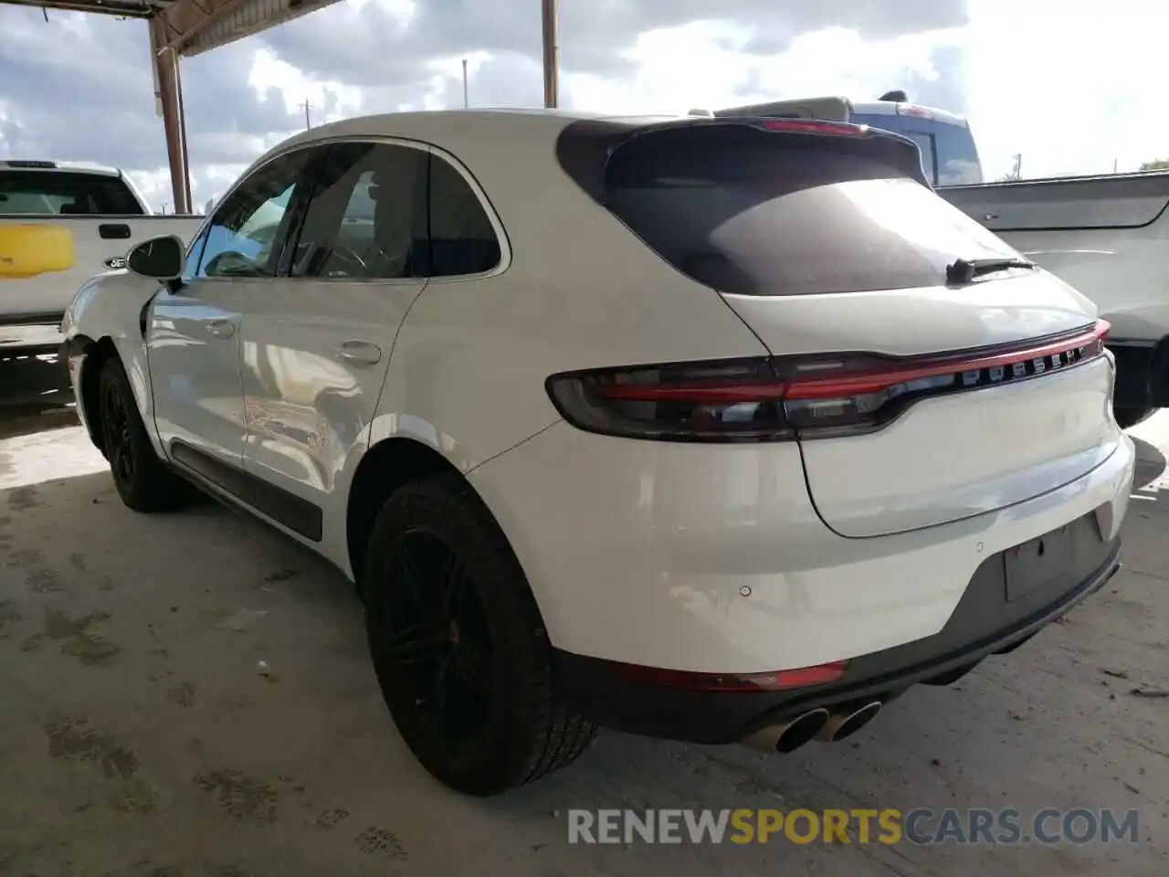 3 Фотография поврежденного автомобиля WP1AB2A55LLB32998 PORSCHE MACAN 2020