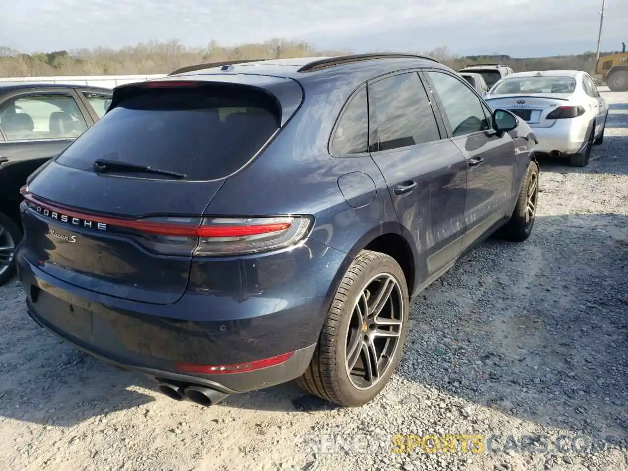 4 Photograph of a damaged car WP1AB2A57LLB34168 PORSCHE MACAN 2020