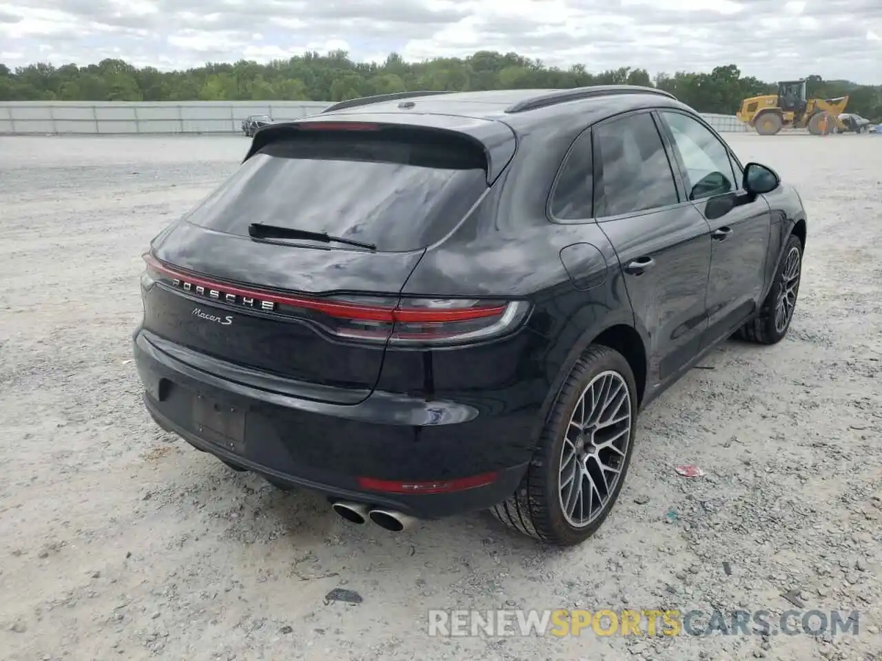 4 Photograph of a damaged car WP1AB2A58LLB37824 PORSCHE MACAN 2020