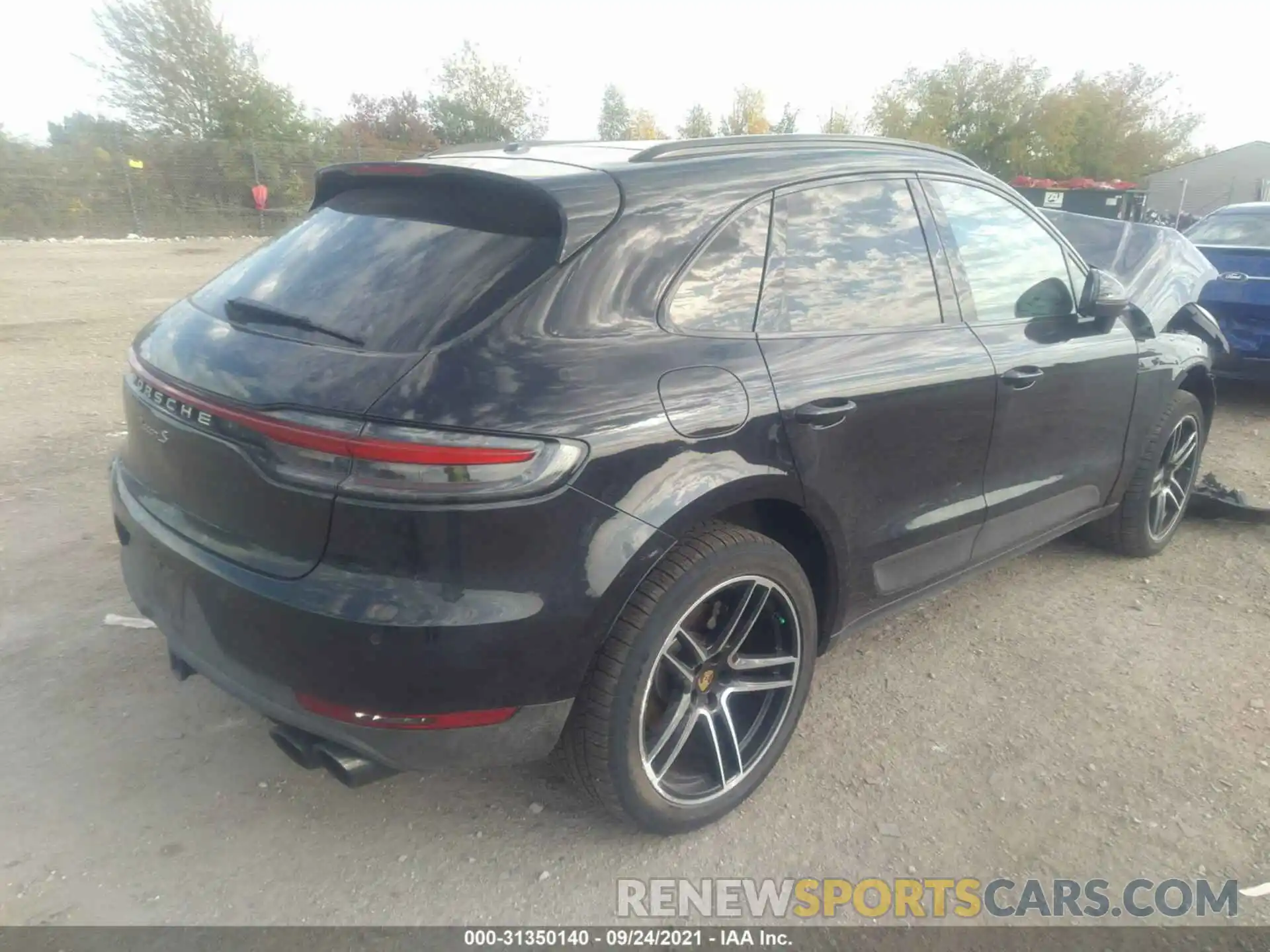 4 Photograph of a damaged car WP1AB2A59LLB37623 PORSCHE MACAN 2020