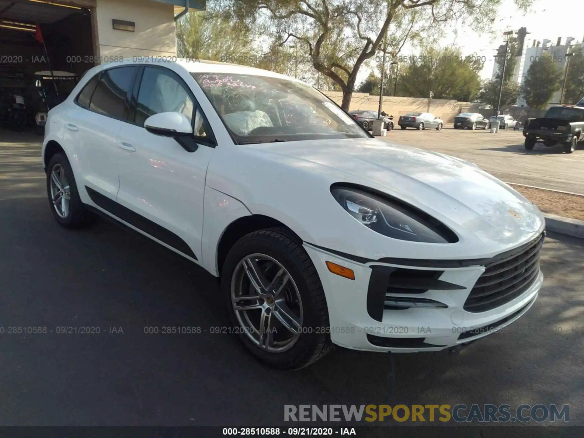 1 Photograph of a damaged car WP1AB2A5XLLB30177 PORSCHE MACAN 2020