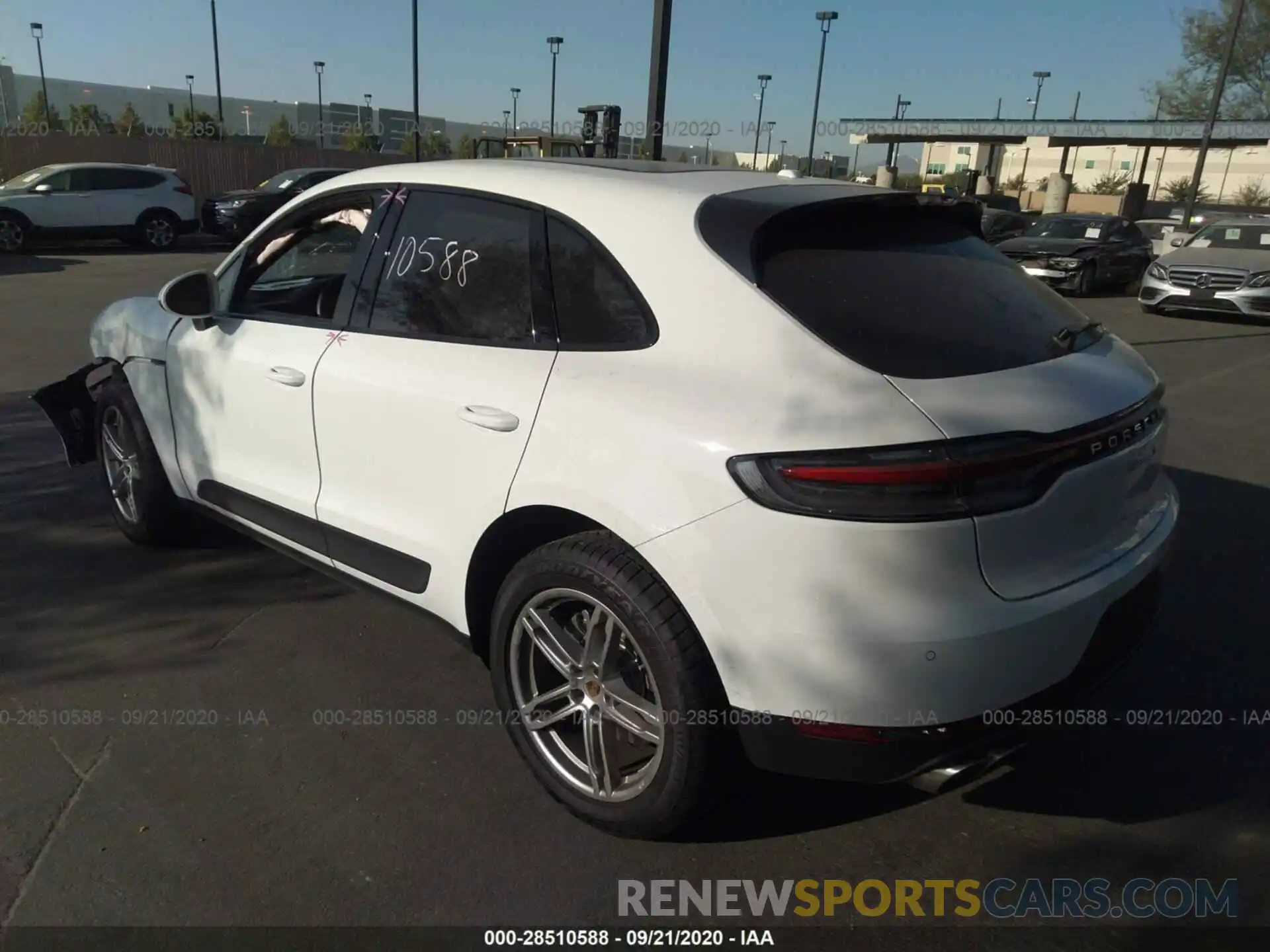 3 Photograph of a damaged car WP1AB2A5XLLB30177 PORSCHE MACAN 2020