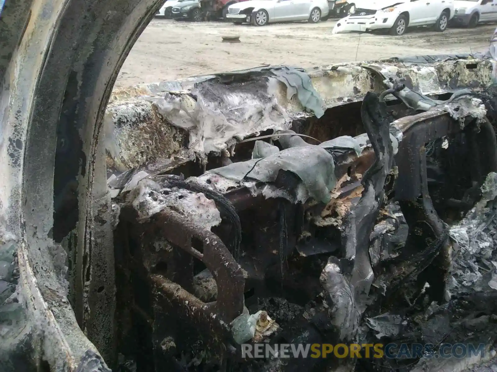 8 Фотография поврежденного автомобиля WP1AG2A52LLB56208 PORSCHE MACAN 2020