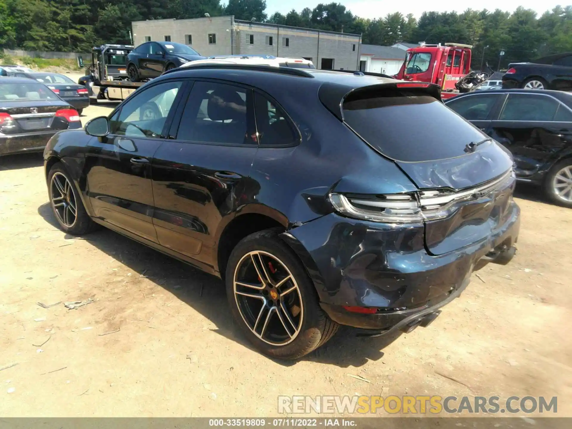 3 Photograph of a damaged car WP1AG2A53LLB55410 PORSCHE MACAN 2020