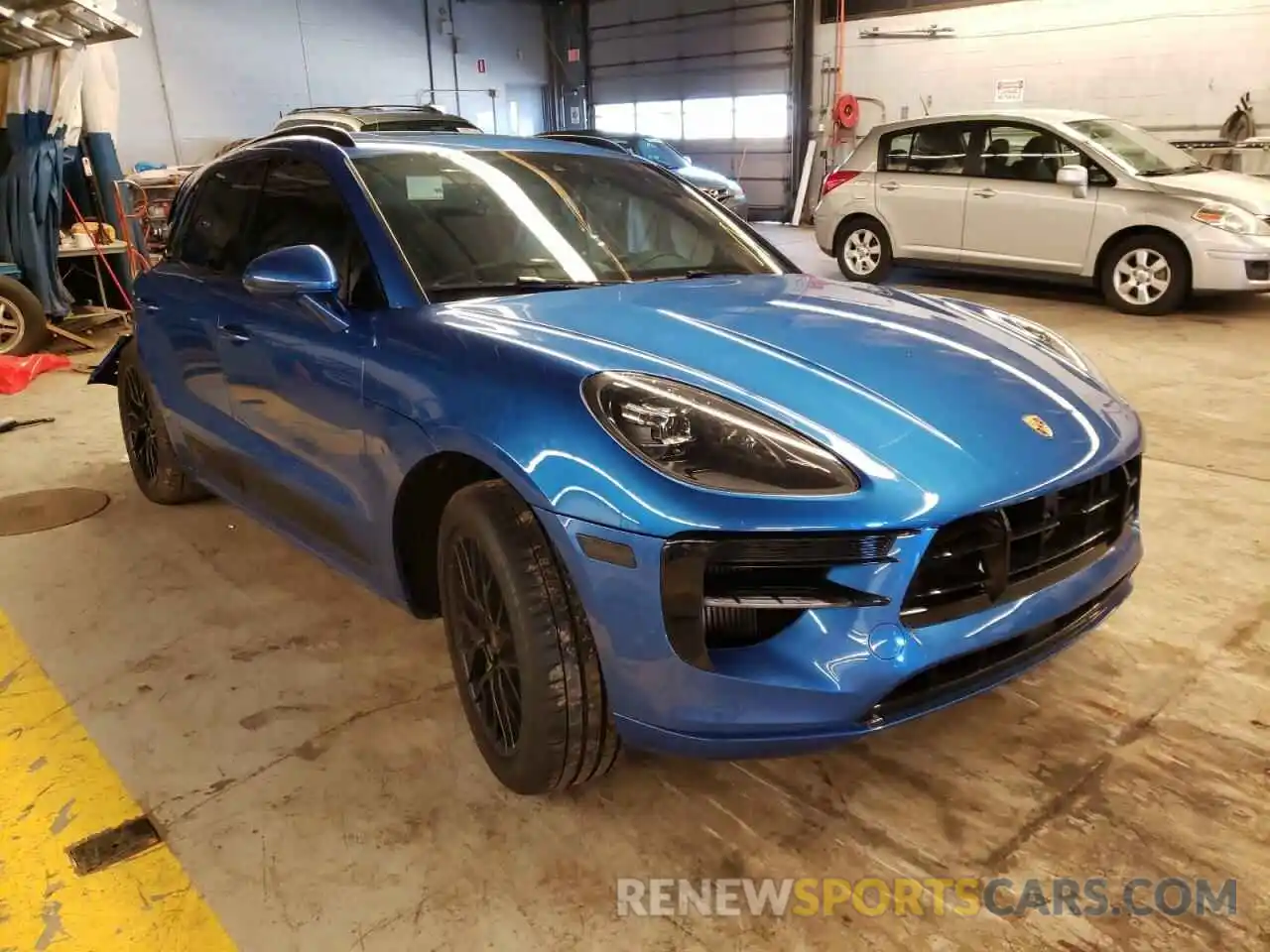 1 Photograph of a damaged car WP1AG2A55LLB56400 PORSCHE MACAN 2020