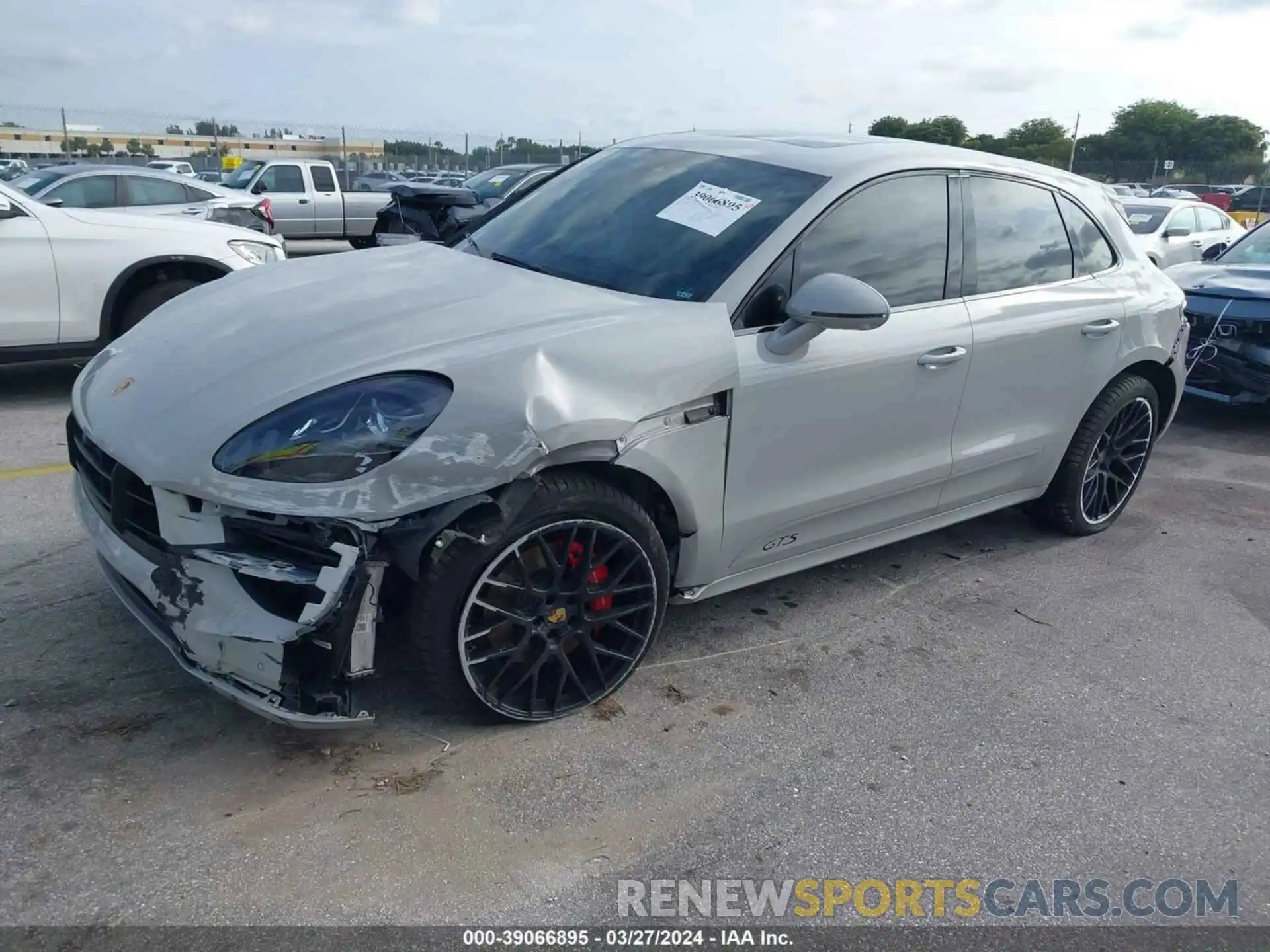 2 Photograph of a damaged car WP1AG2A56LLB55224 PORSCHE MACAN 2020