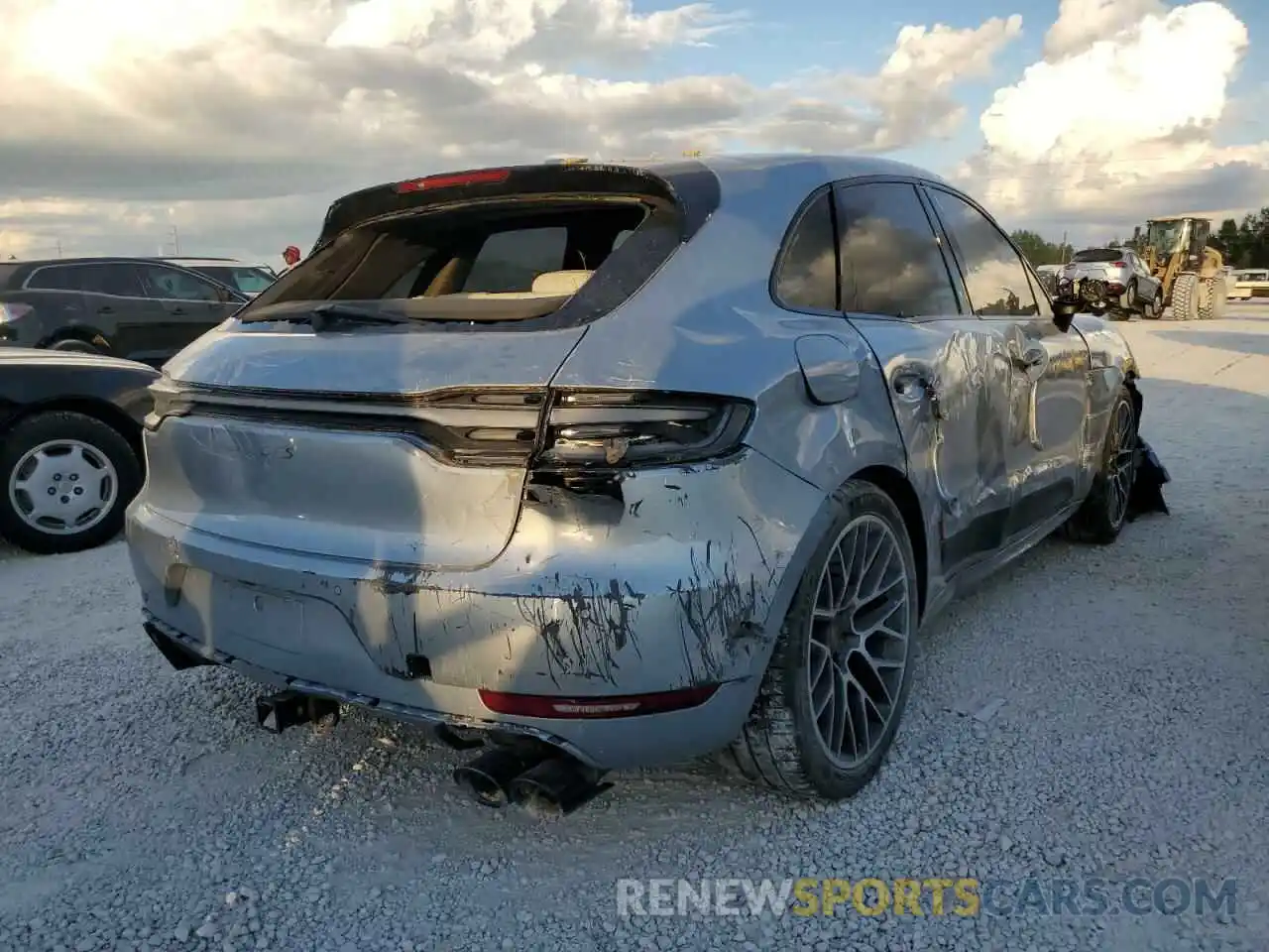 4 Photograph of a damaged car WP1AG2A59LLB55783 PORSCHE MACAN 2020