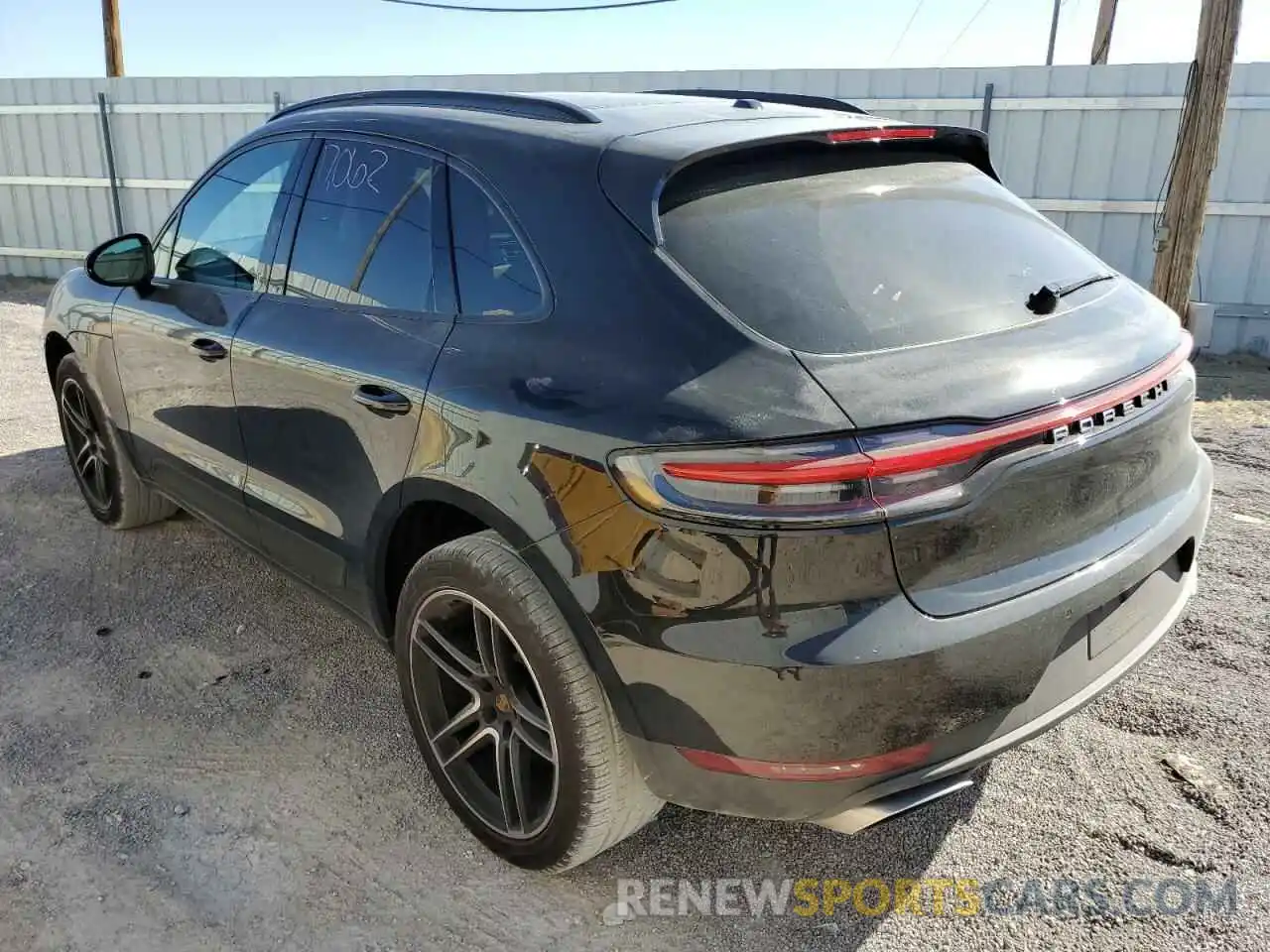 3 Photograph of a damaged car WP1AA2A50MLB10332 PORSCHE MACAN 2021