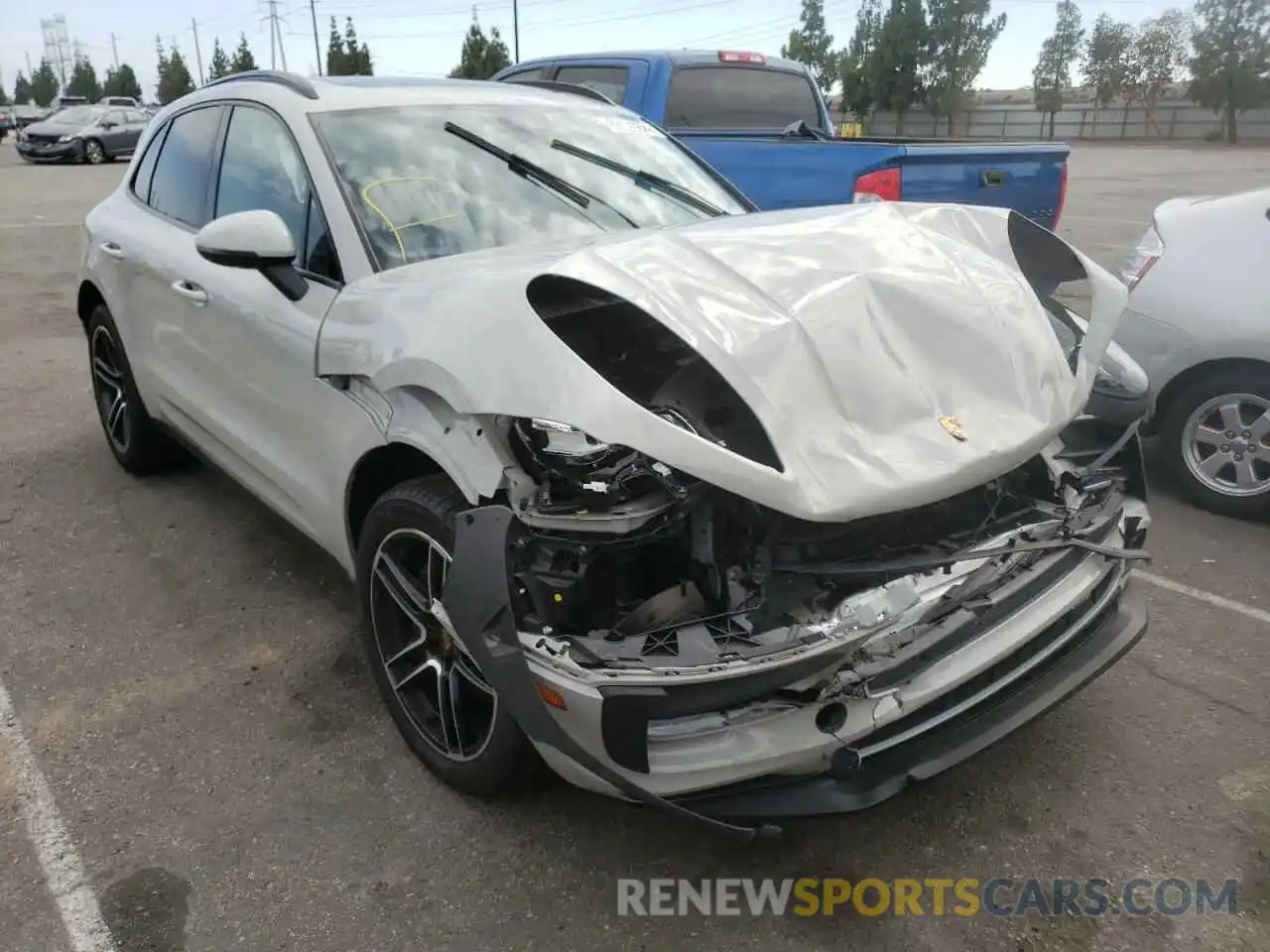 1 Photograph of a damaged car WP1AA2A50MLB10671 PORSCHE MACAN 2021