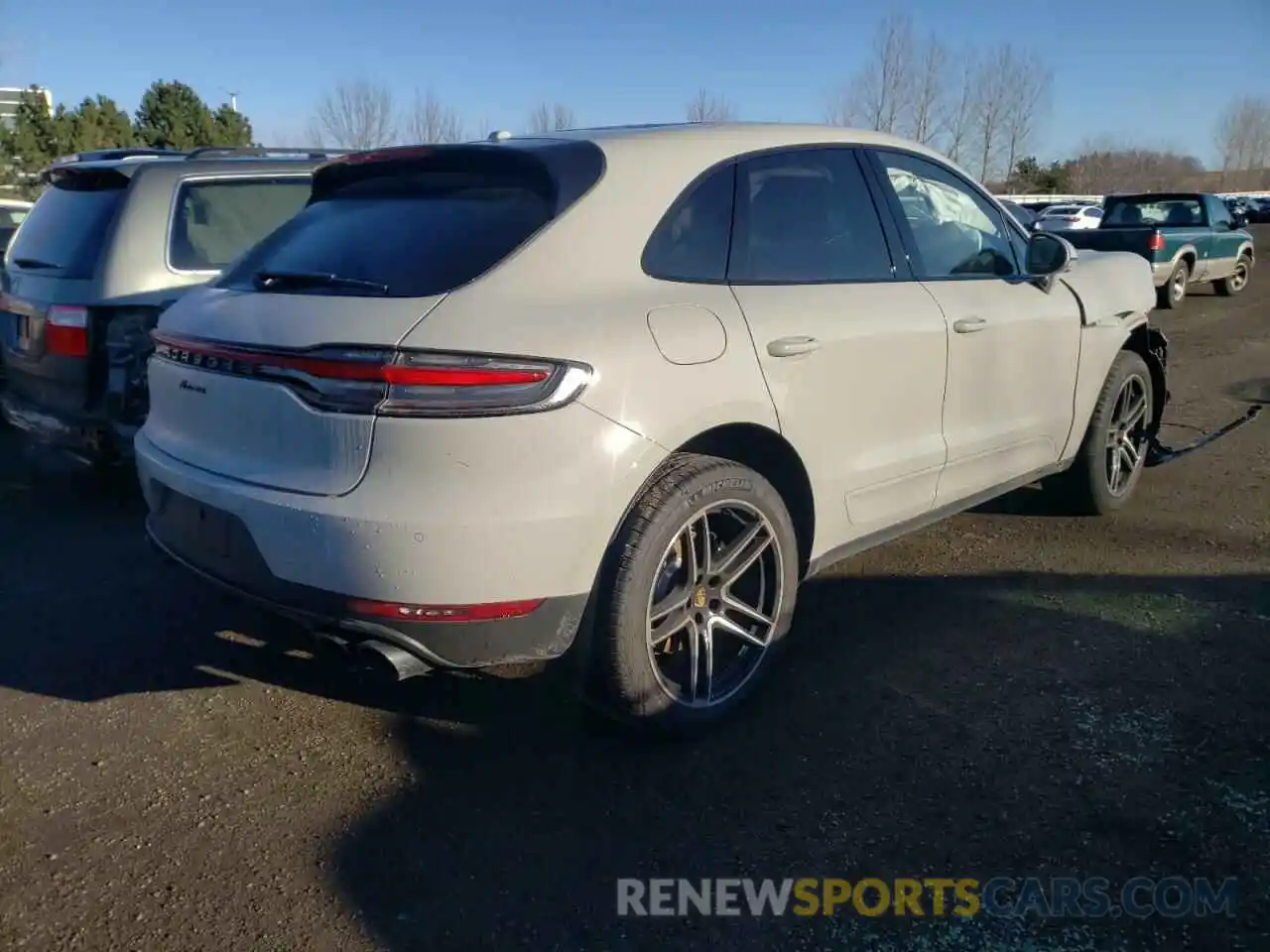 4 Photograph of a damaged car WP1AA2A50MLB14851 PORSCHE MACAN 2021