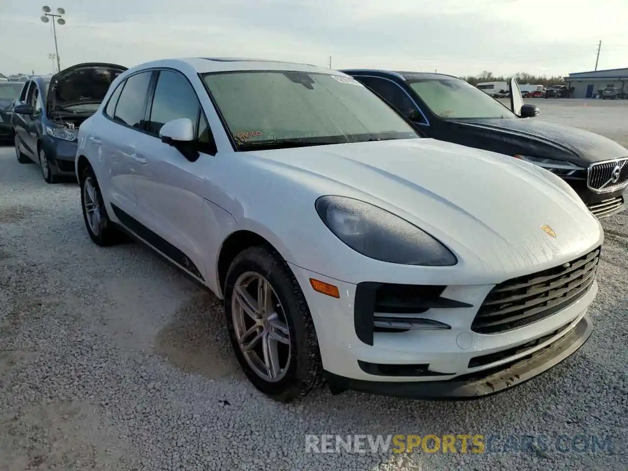 1 Photograph of a damaged car WP1AA2A50MLB16664 PORSCHE MACAN 2021