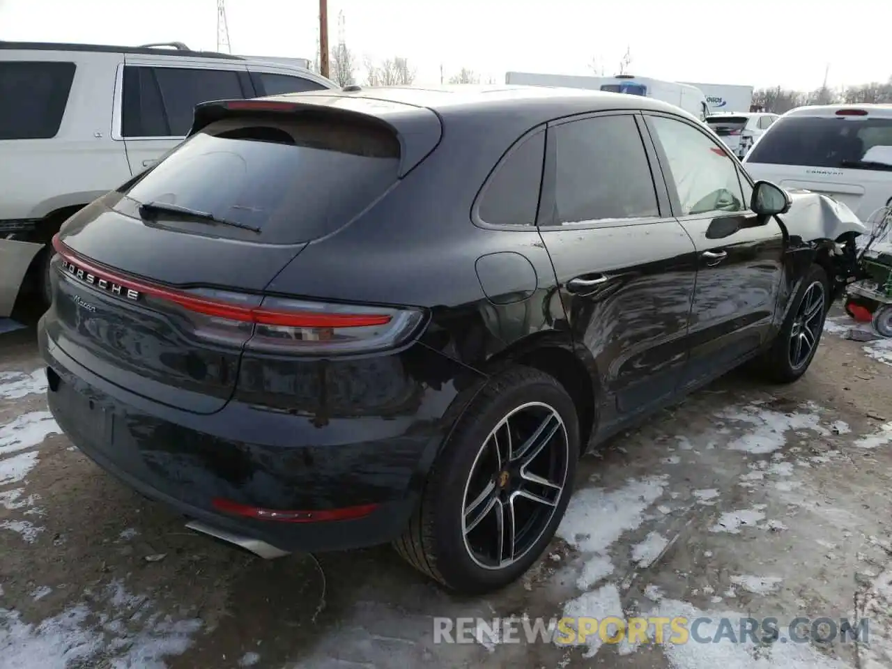 4 Photograph of a damaged car WP1AA2A51MLB03048 PORSCHE MACAN 2021