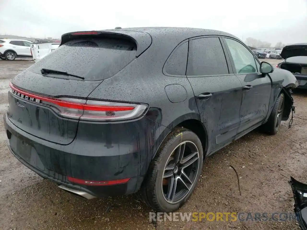 4 Фотография поврежденного автомобиля WP1AA2A51MLB13689 PORSCHE MACAN 2021