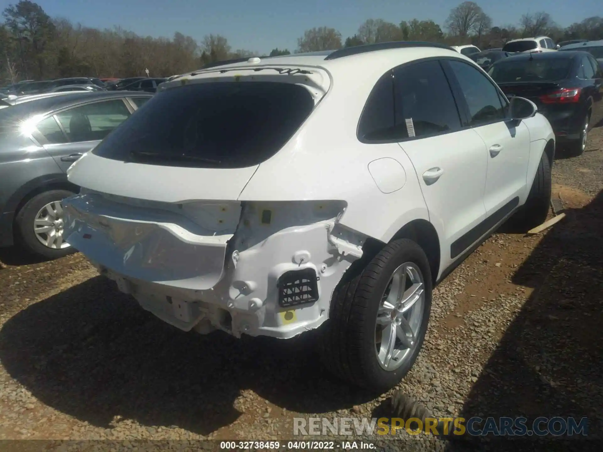 4 Photograph of a damaged car WP1AA2A51MLB16432 PORSCHE MACAN 2021