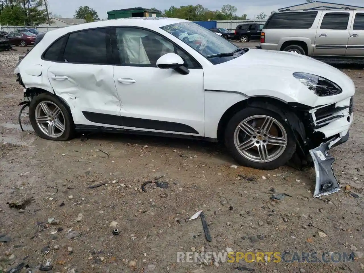 9 Photograph of a damaged car WP1AA2A51MLB17208 PORSCHE MACAN 2021