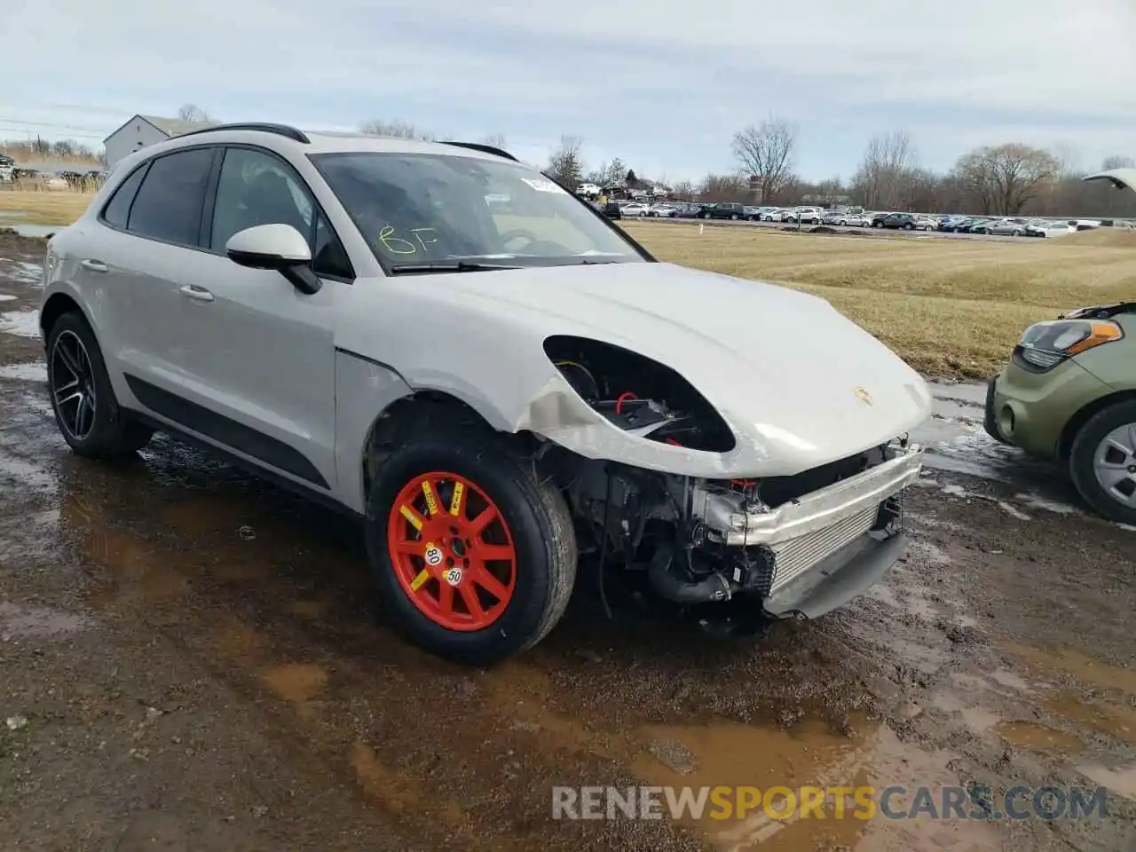 1 Photograph of a damaged car WP1AA2A52MLB04936 PORSCHE MACAN 2021