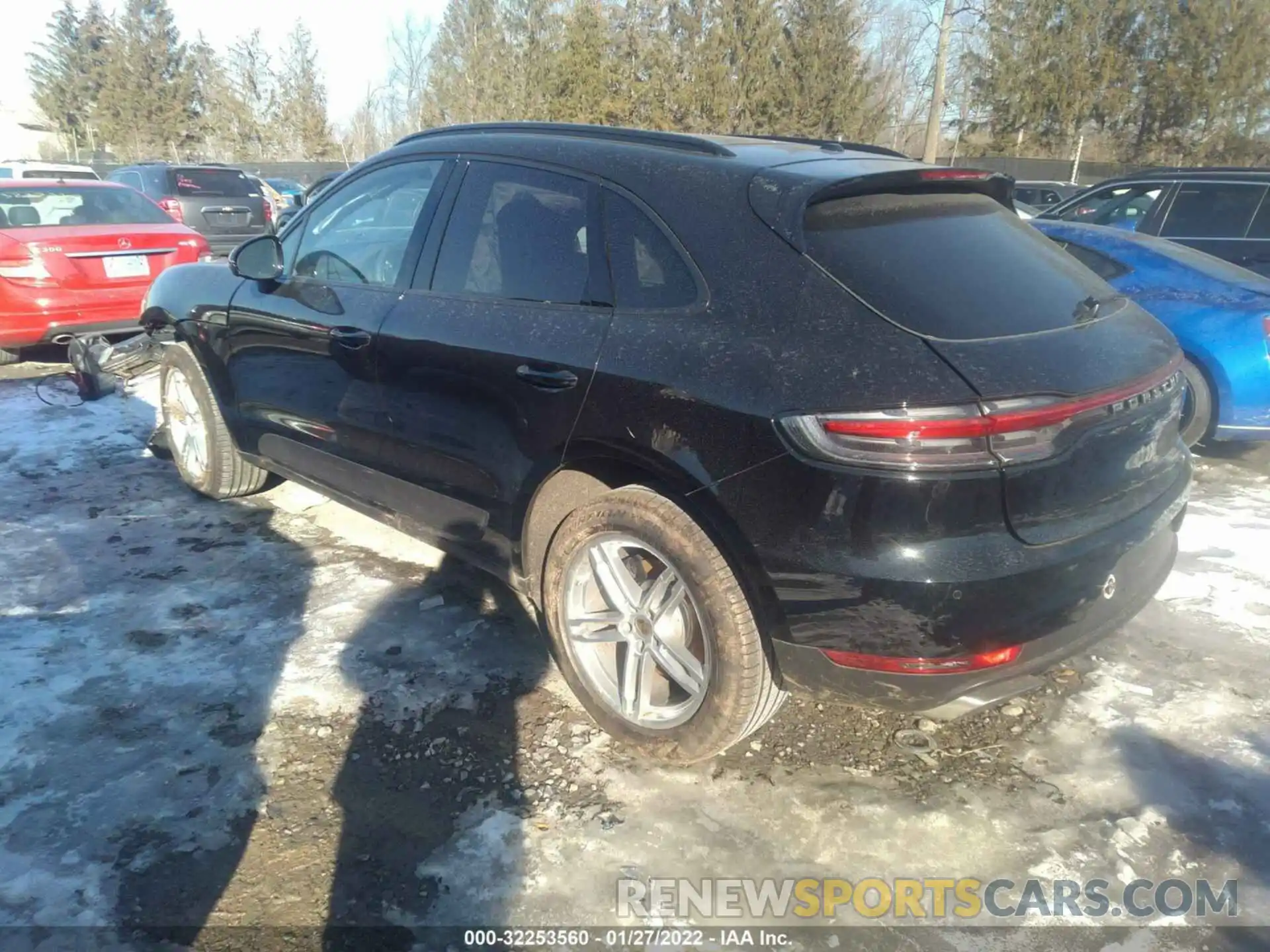 3 Photograph of a damaged car WP1AA2A52MLB05326 PORSCHE MACAN 2021