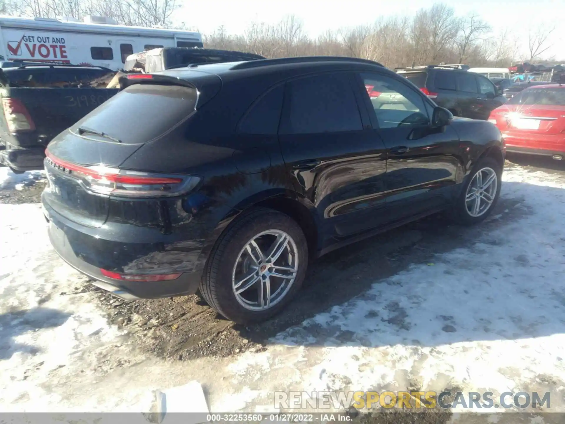 4 Photograph of a damaged car WP1AA2A52MLB05326 PORSCHE MACAN 2021