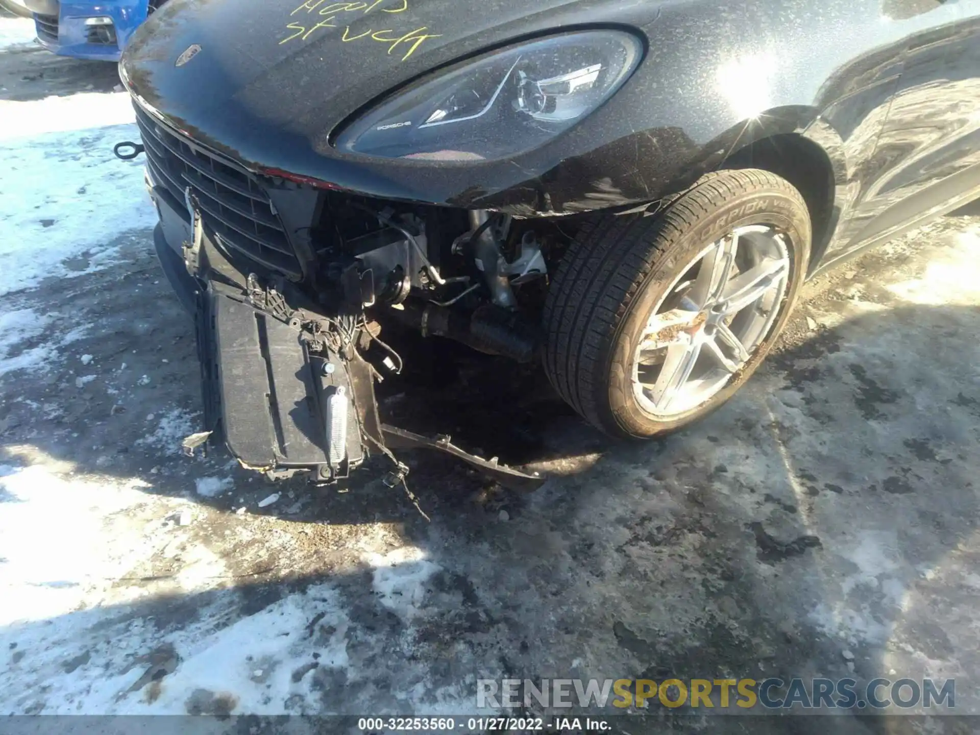 6 Photograph of a damaged car WP1AA2A52MLB05326 PORSCHE MACAN 2021