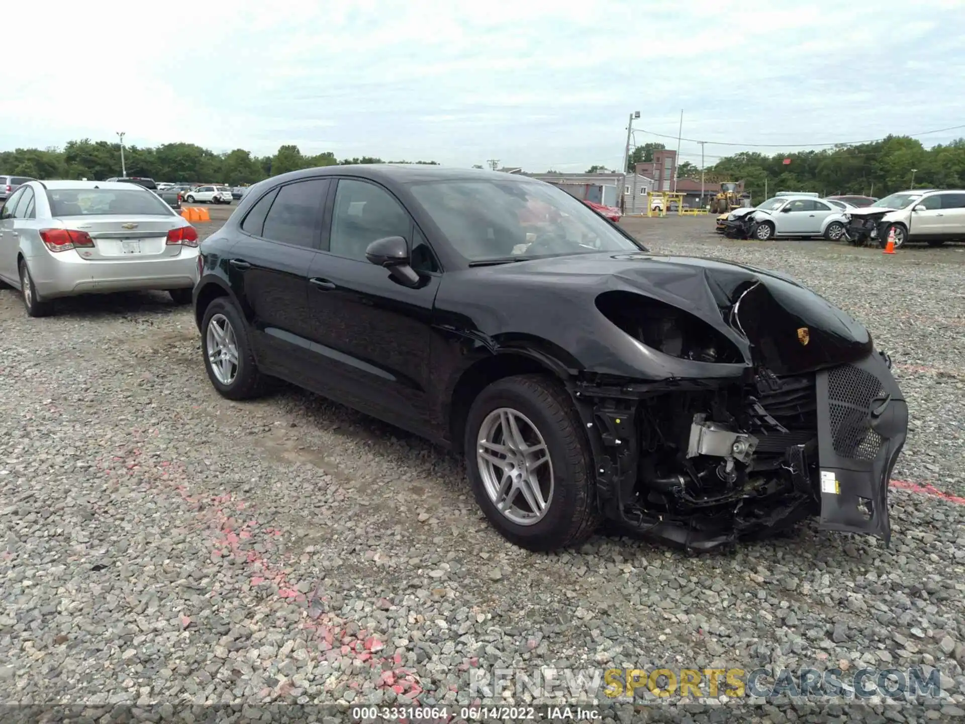 1 Photograph of a damaged car WP1AA2A53MLB16836 PORSCHE MACAN 2021