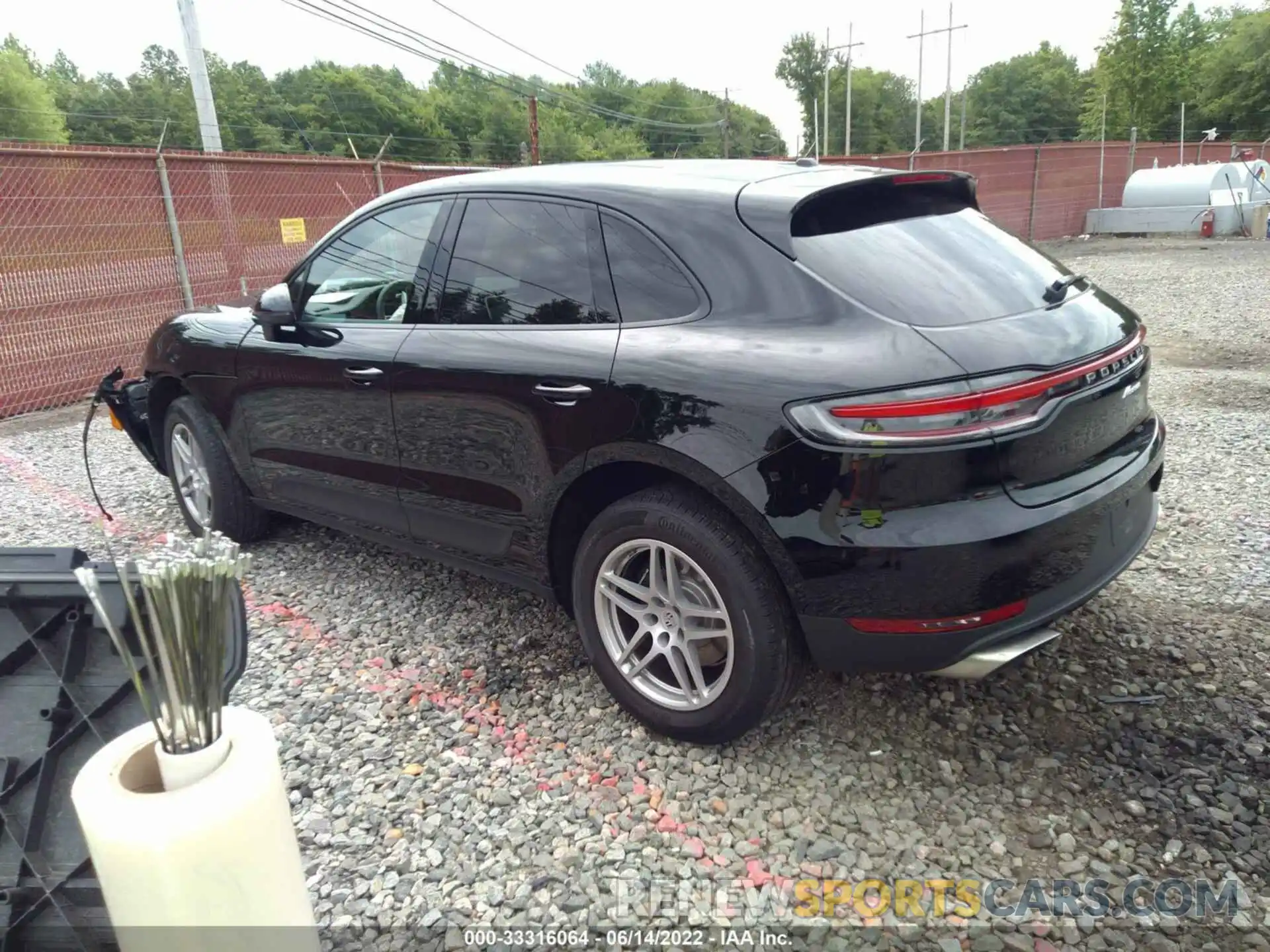 3 Photograph of a damaged car WP1AA2A53MLB16836 PORSCHE MACAN 2021