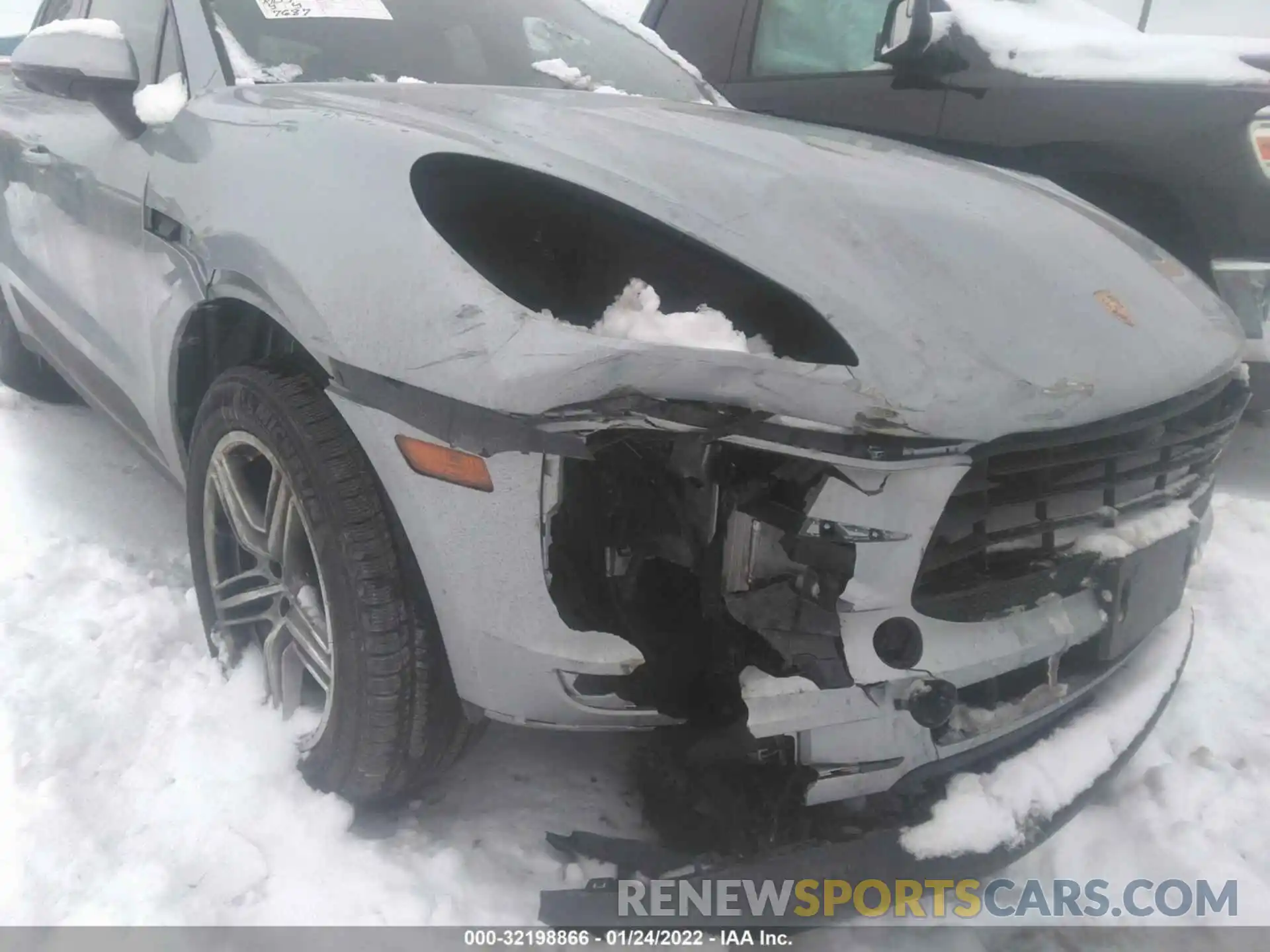 6 Photograph of a damaged car WP1AA2A54MLB00385 PORSCHE MACAN 2021