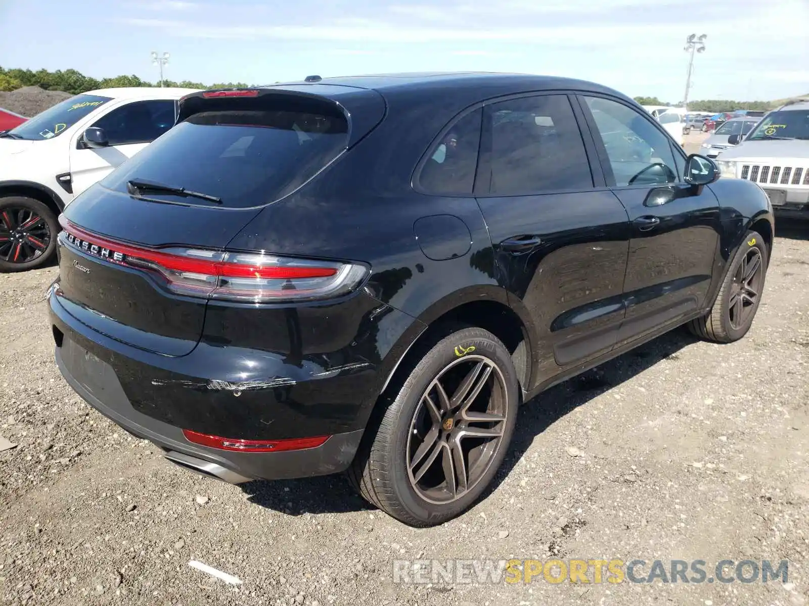 4 Photograph of a damaged car WP1AA2A55MLB06261 PORSCHE MACAN 2021