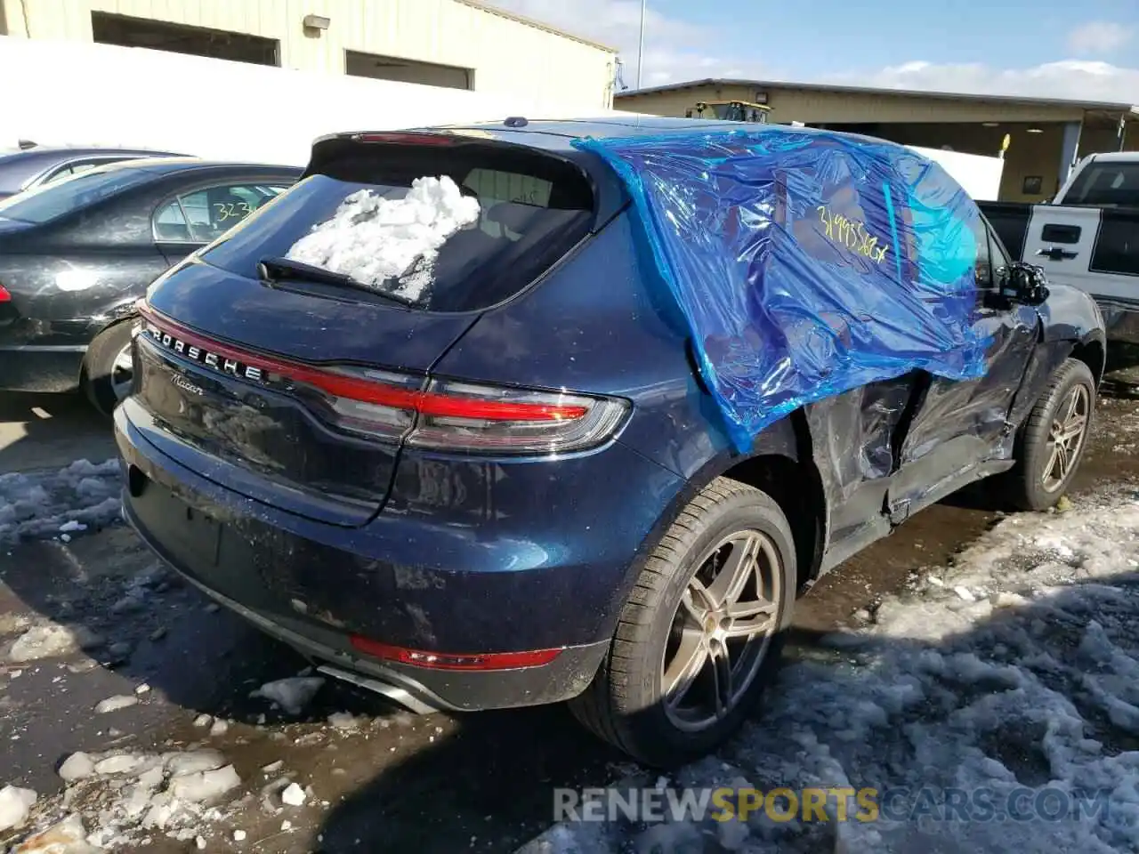 4 Photograph of a damaged car WP1AA2A55MLB17356 PORSCHE MACAN 2021